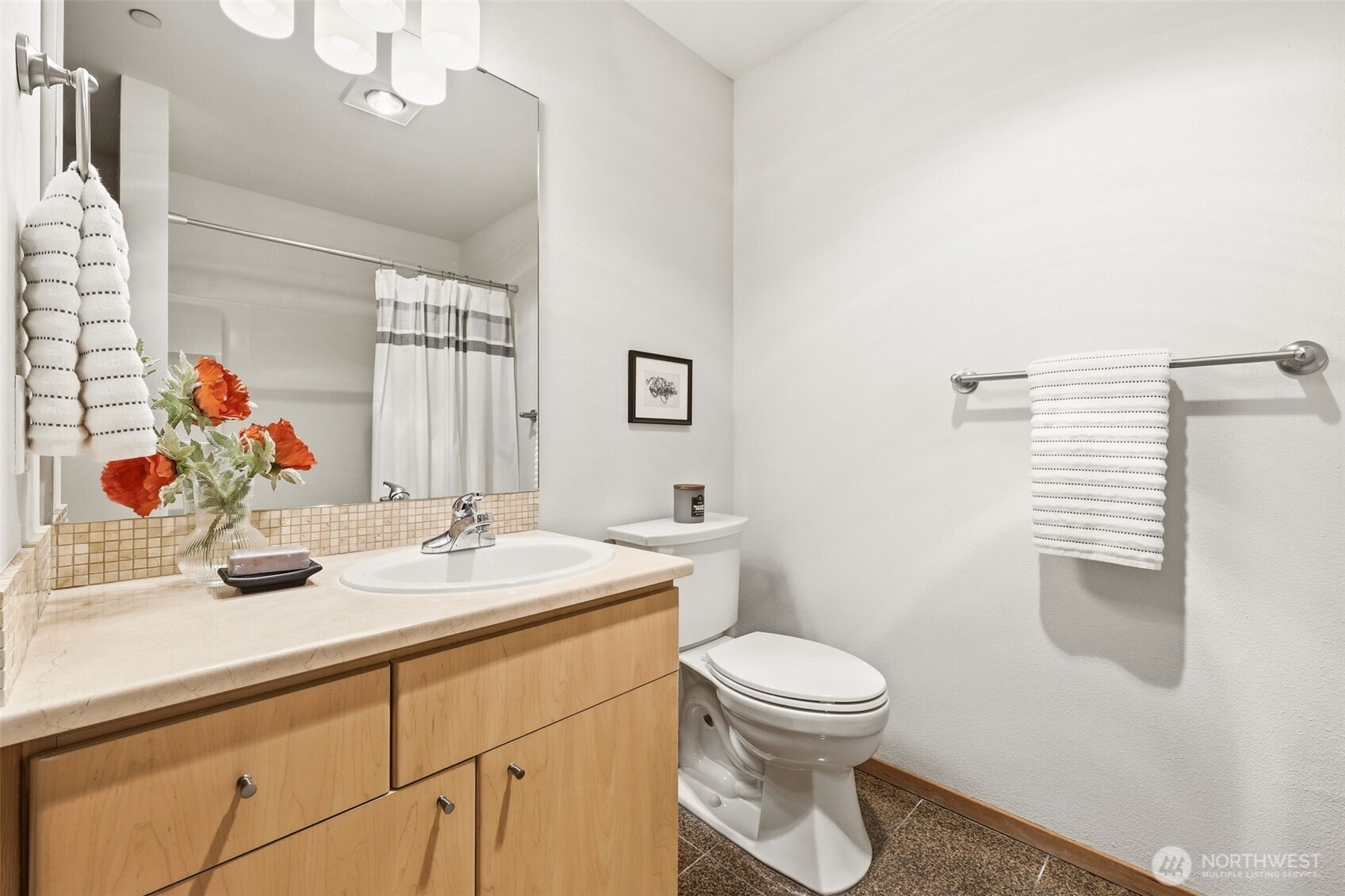 412 11th Avenue Unit: 206