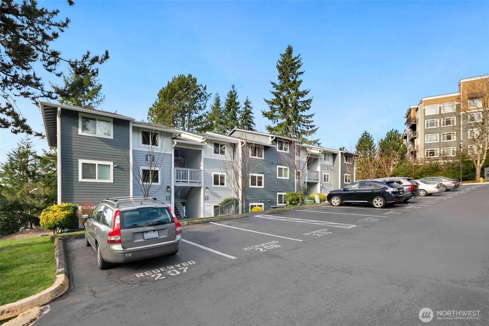 14210 NE 181st Place Unit: M202