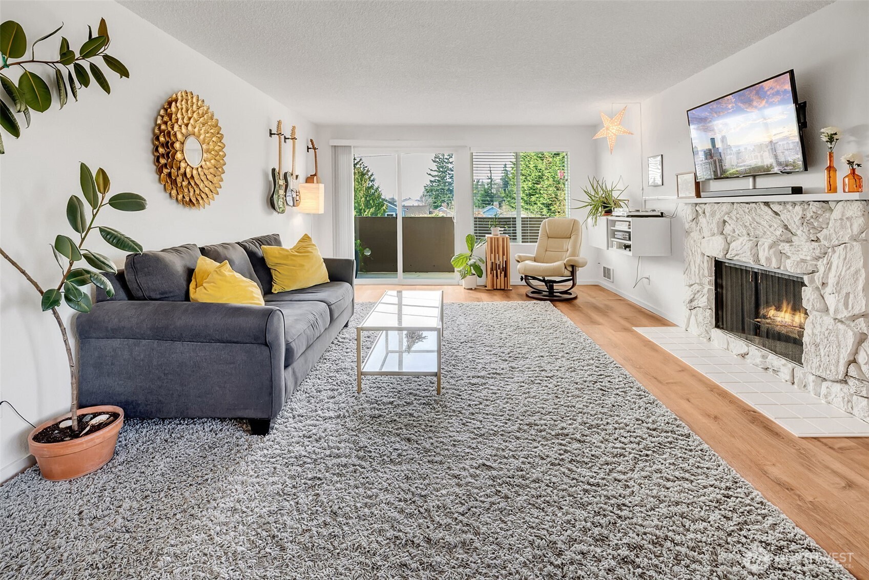 8000 28th Avenue NW Unit: 320