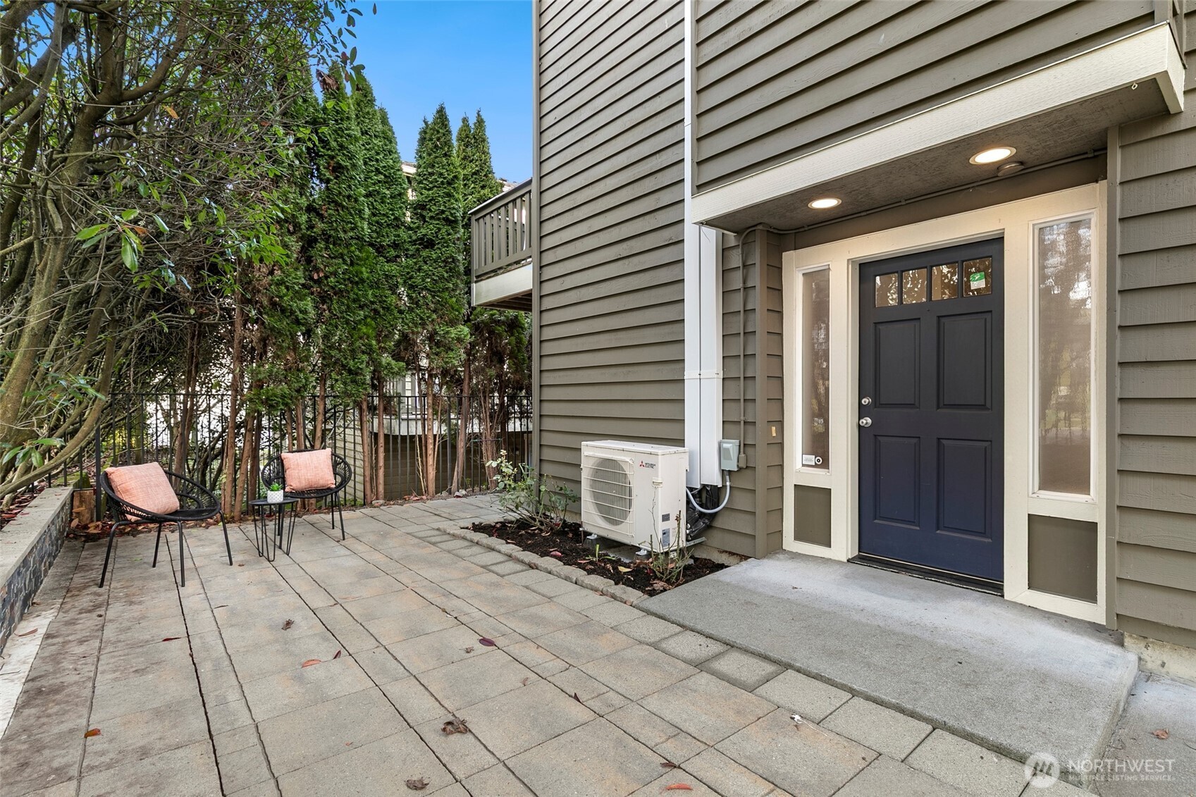 2101 E Jefferson Street