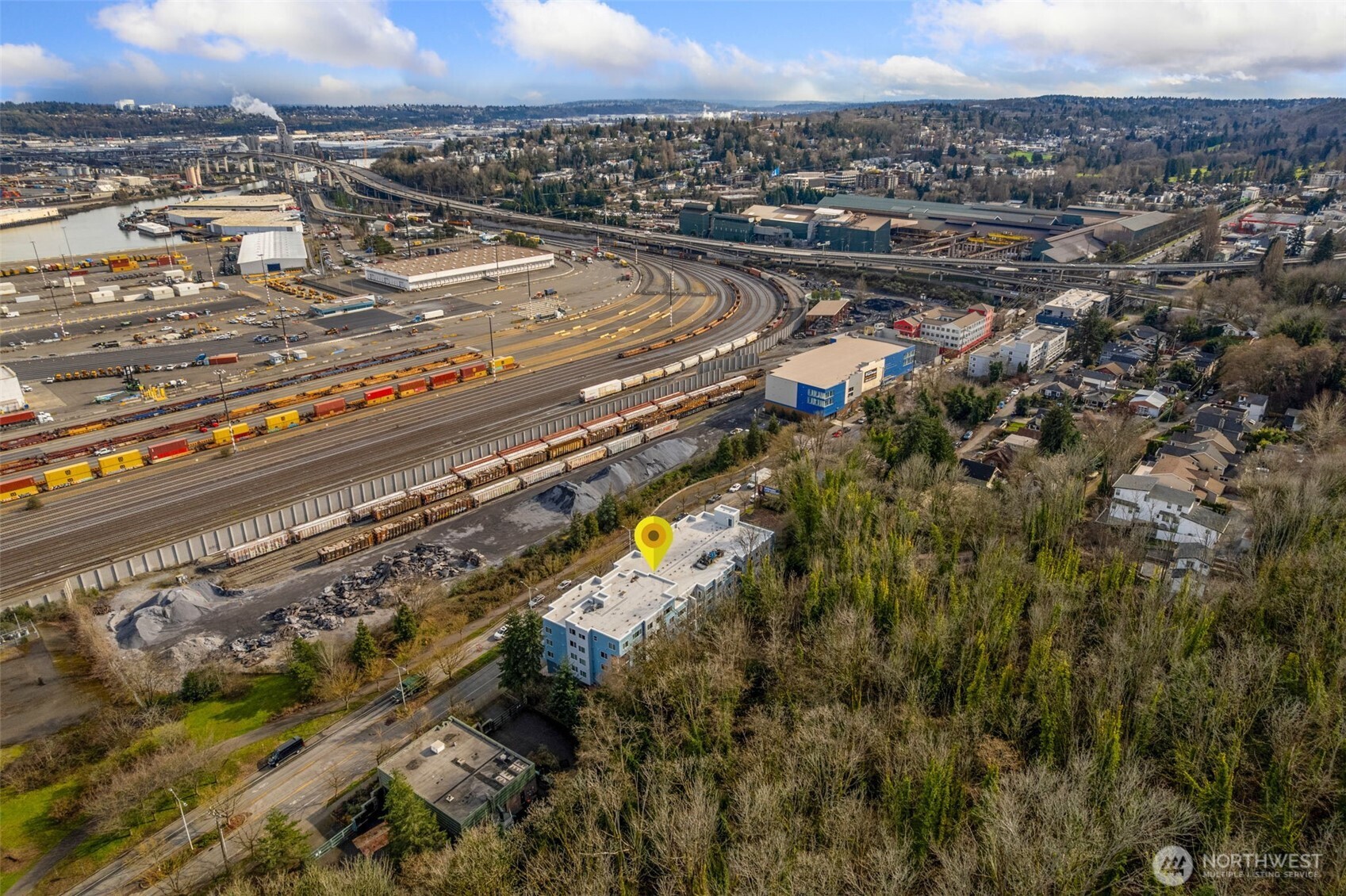 3213 Harbor Avenue SW Unit: 216