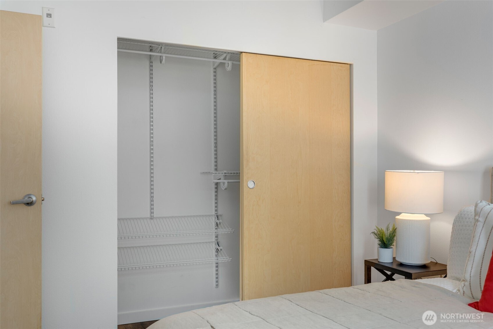 3213 Harbor Avenue SW Unit: 216