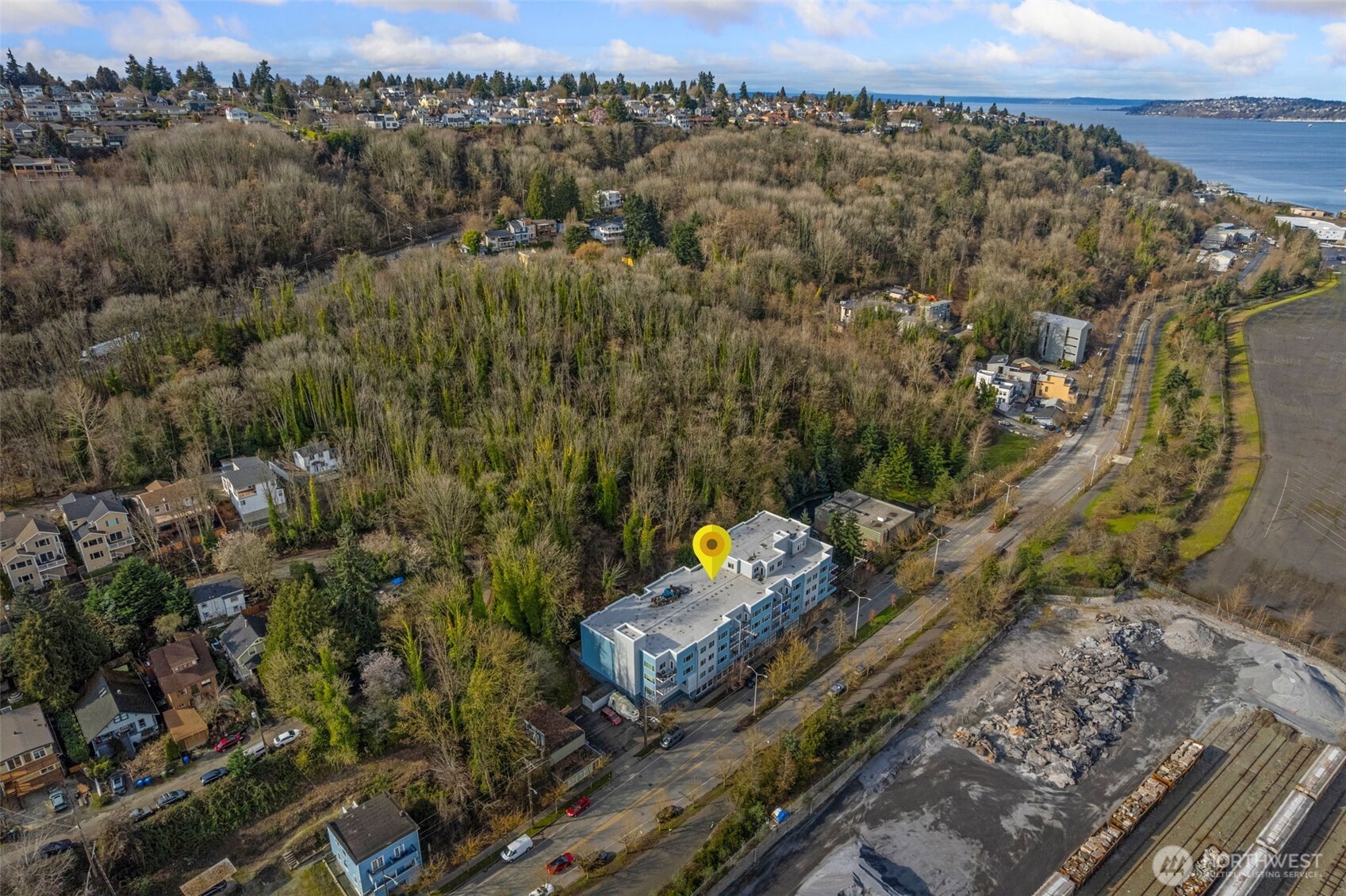 3213 Harbor Avenue SW Unit: 216