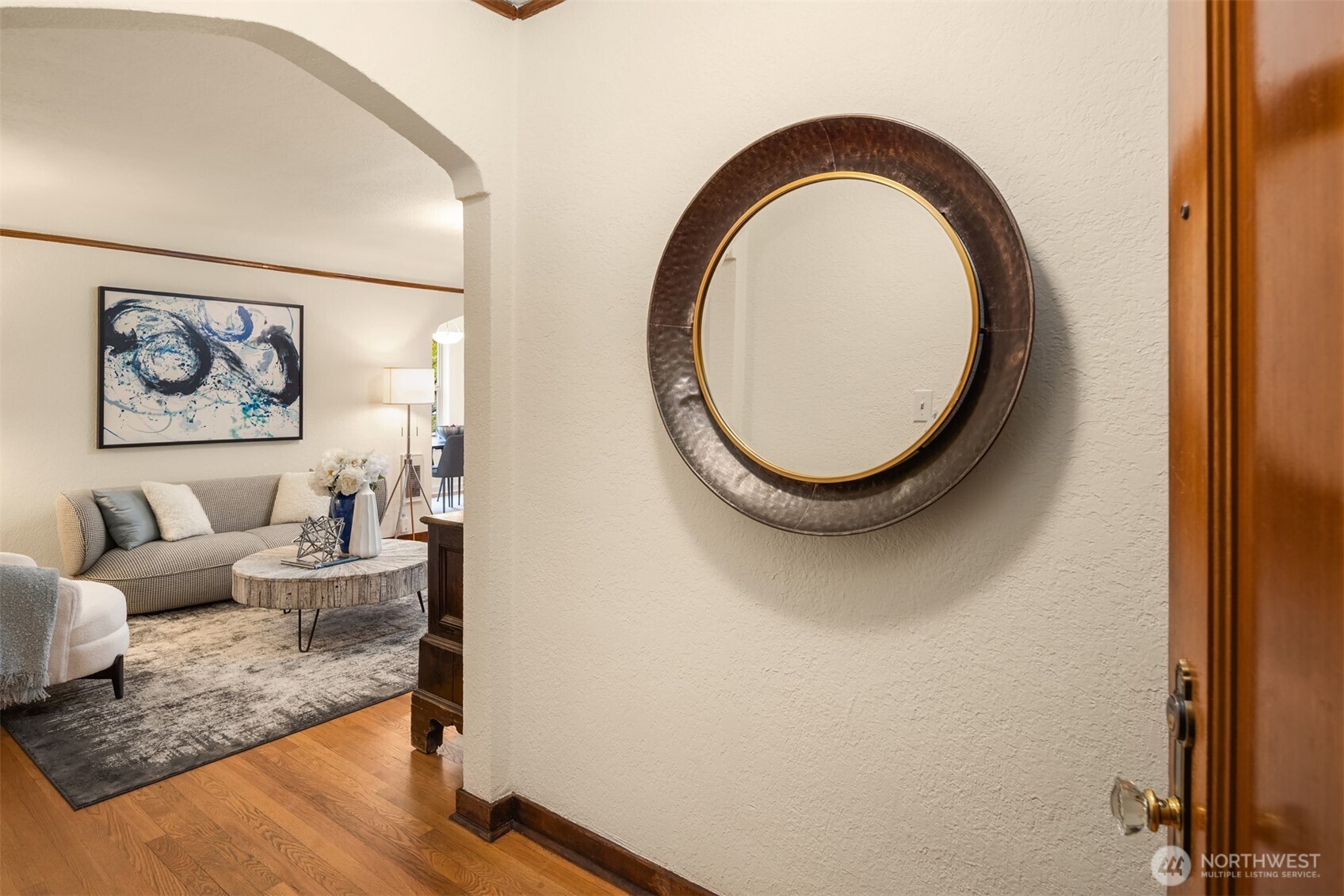 124 Warren Avenue N Unit: 302