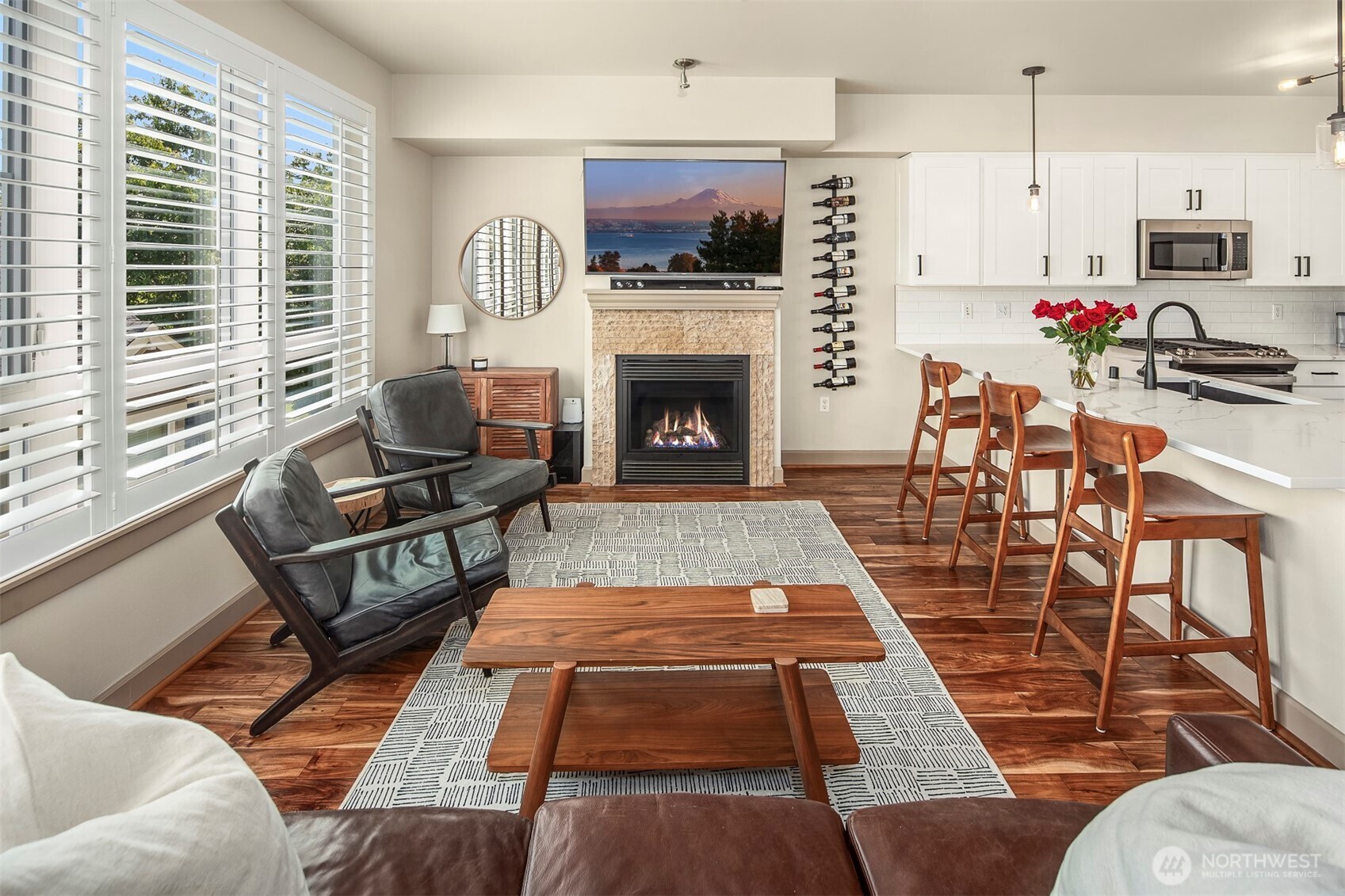 1840 25th Avenue NE Unit: 202