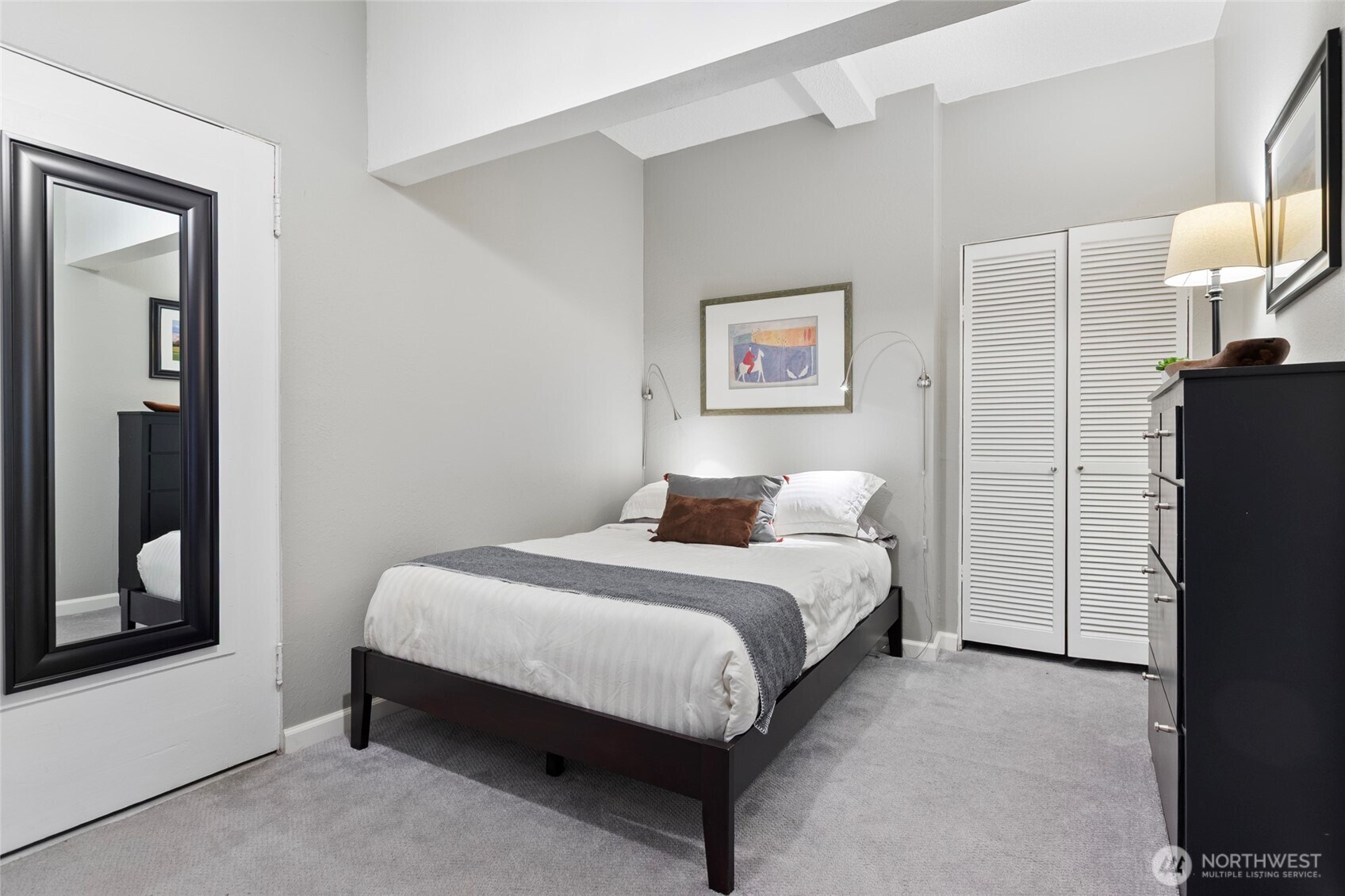 1107 E Denny Way Unit: A-3