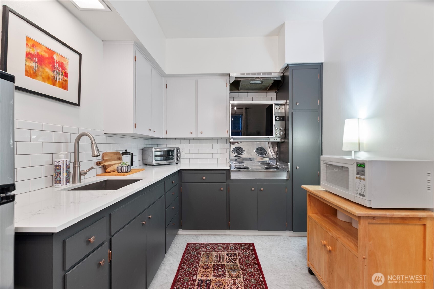 1107 E Denny Way Unit: A-3