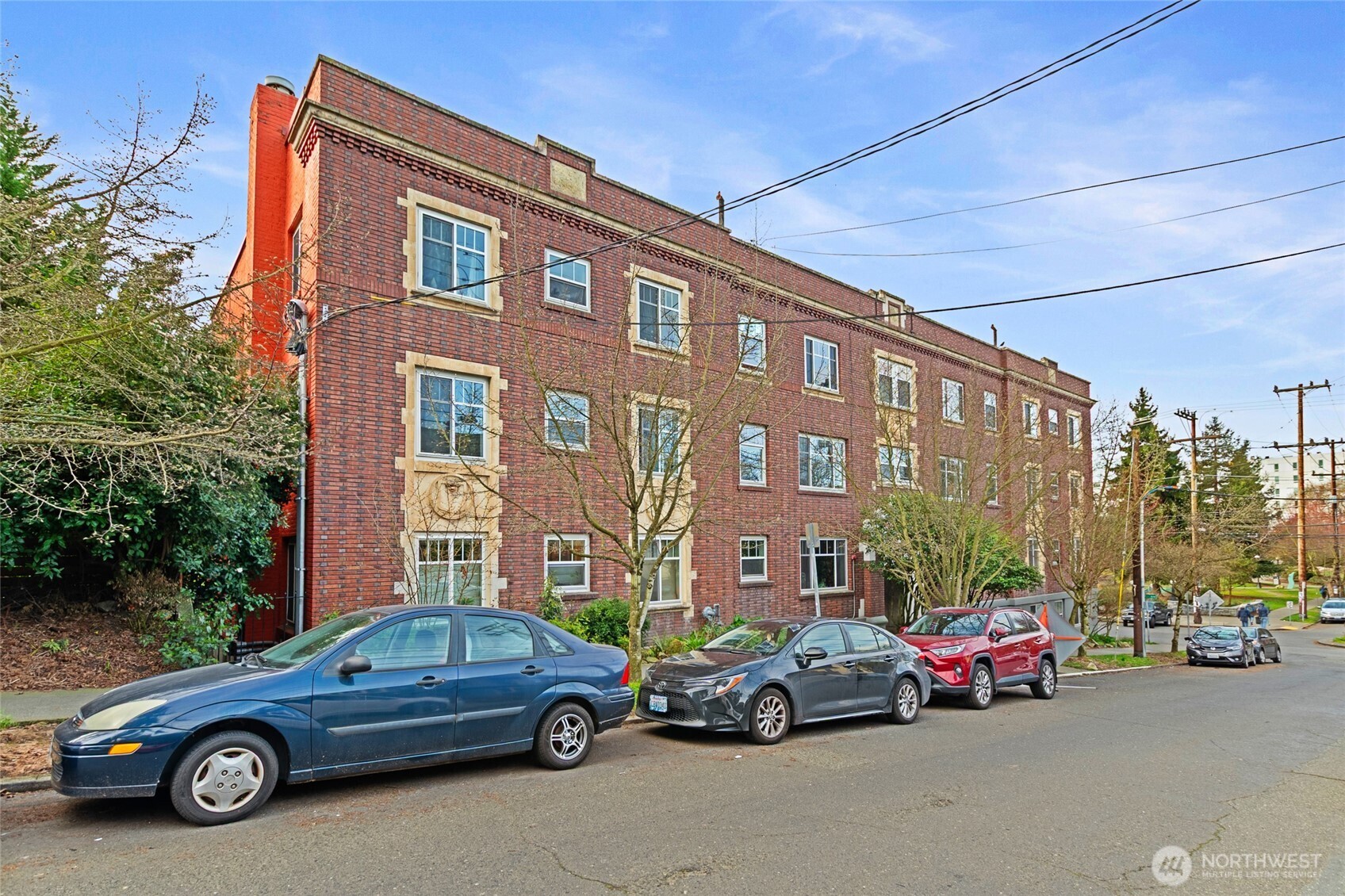 1107 E Denny Way Unit: A-3