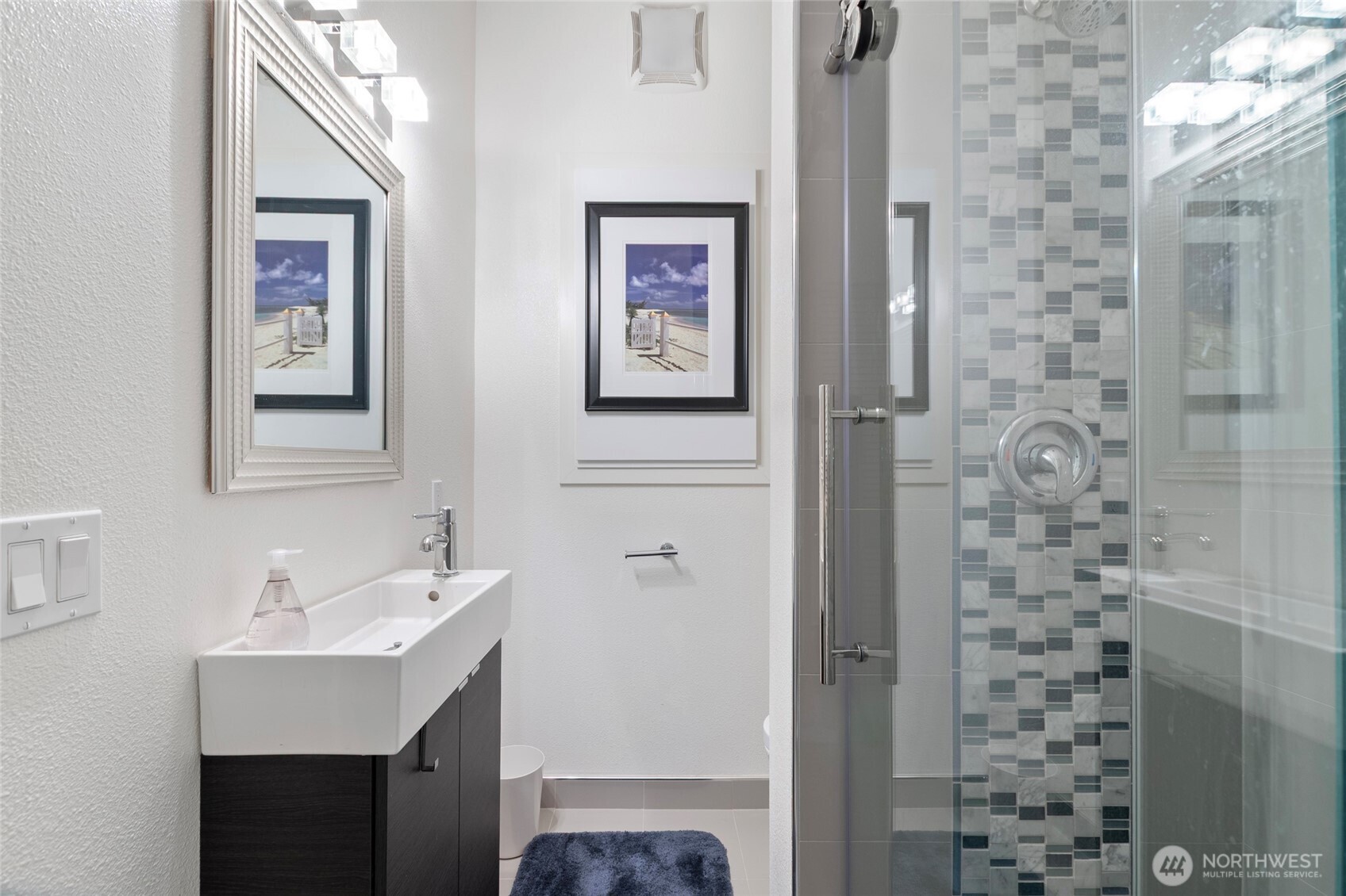 1107 E Denny Way Unit: A-3