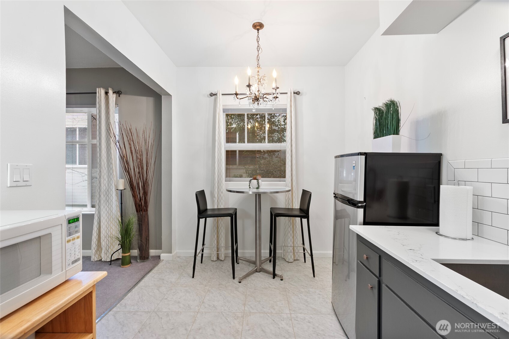 1107 E Denny Way Unit: A-3