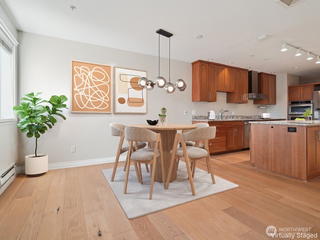 717 E Denny Way Unit: 4B
