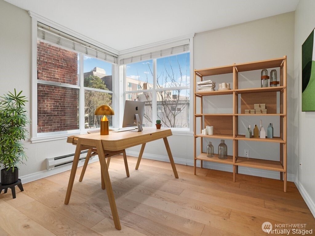 717 E Denny Way Unit: 4B
