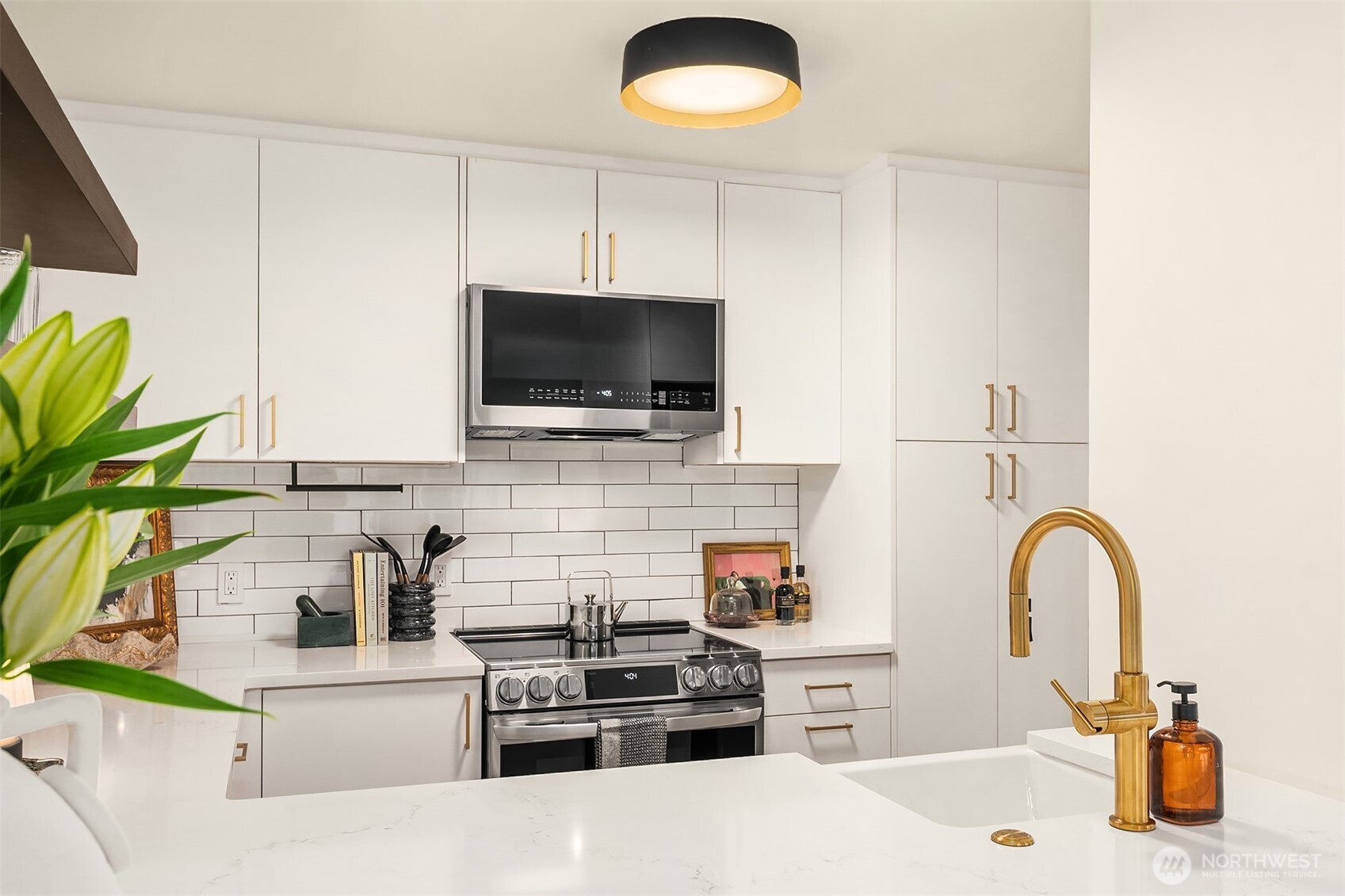 1965 12th Avenue W Unit: 101