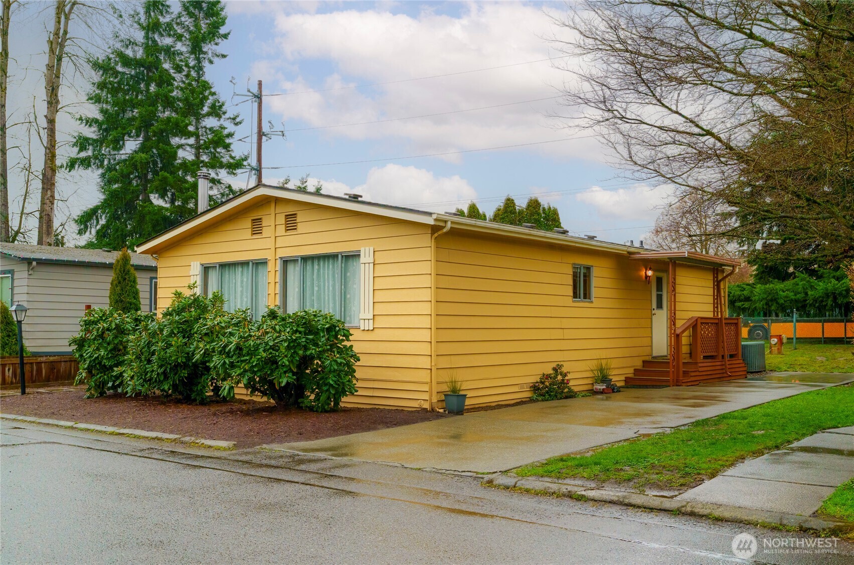 4248 A Street SE Unit: 205