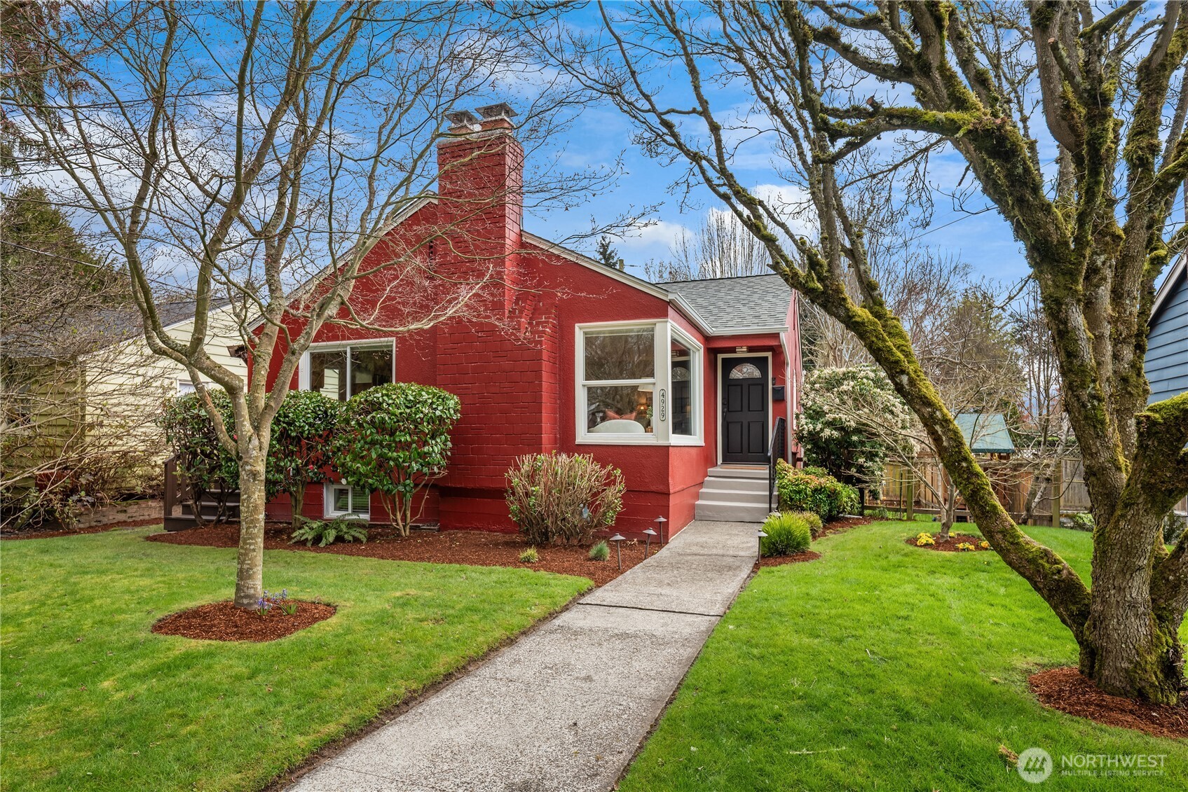 4929 SW Dawson Street