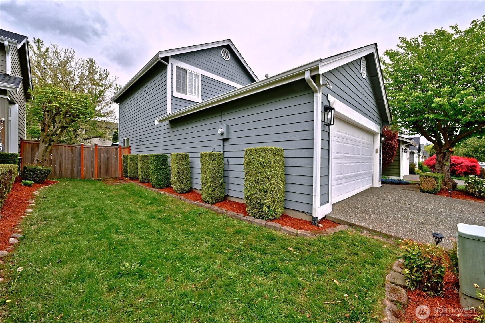 16611 White Mountain Road SE