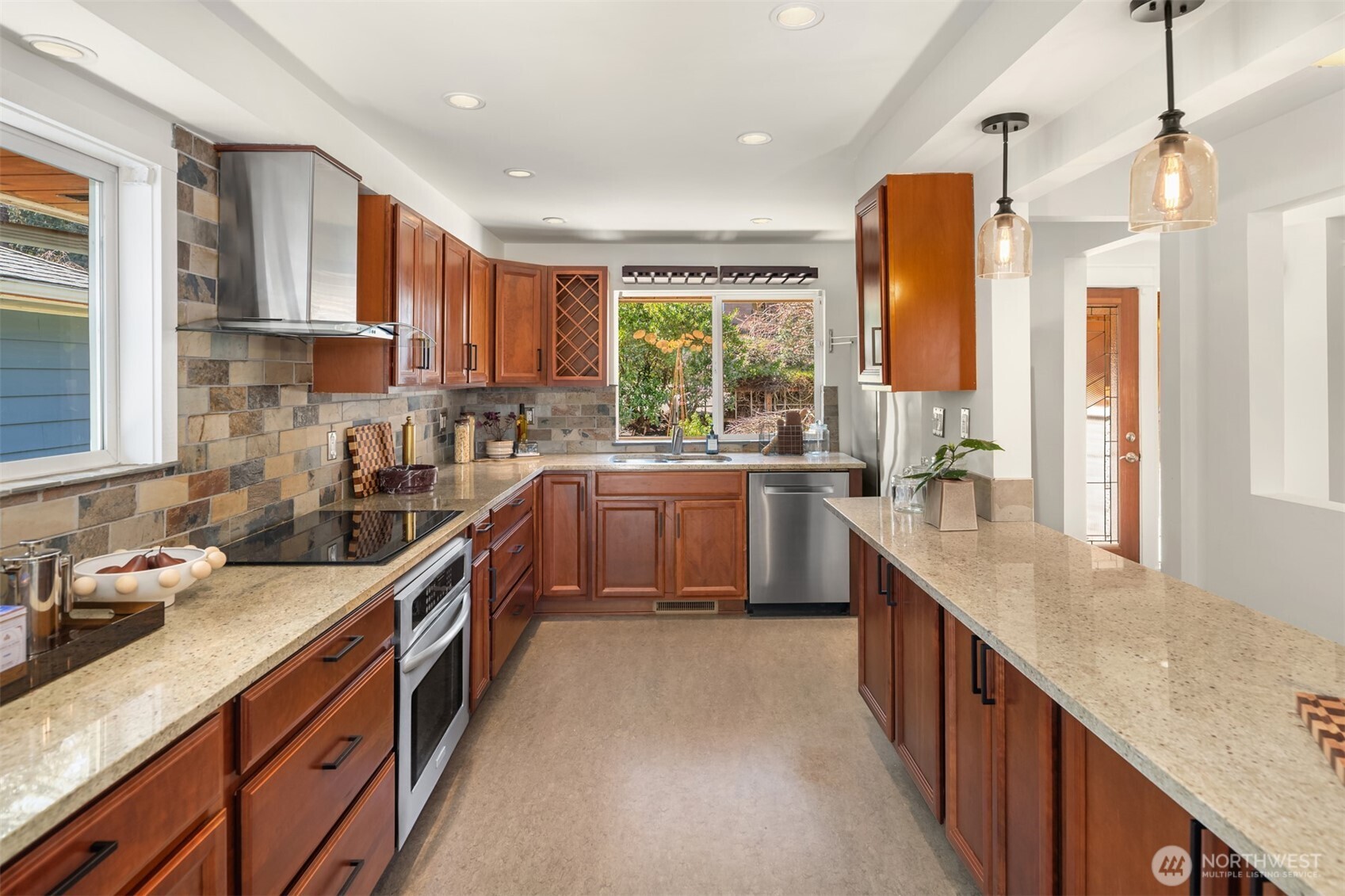 11544 24th Avenue NE