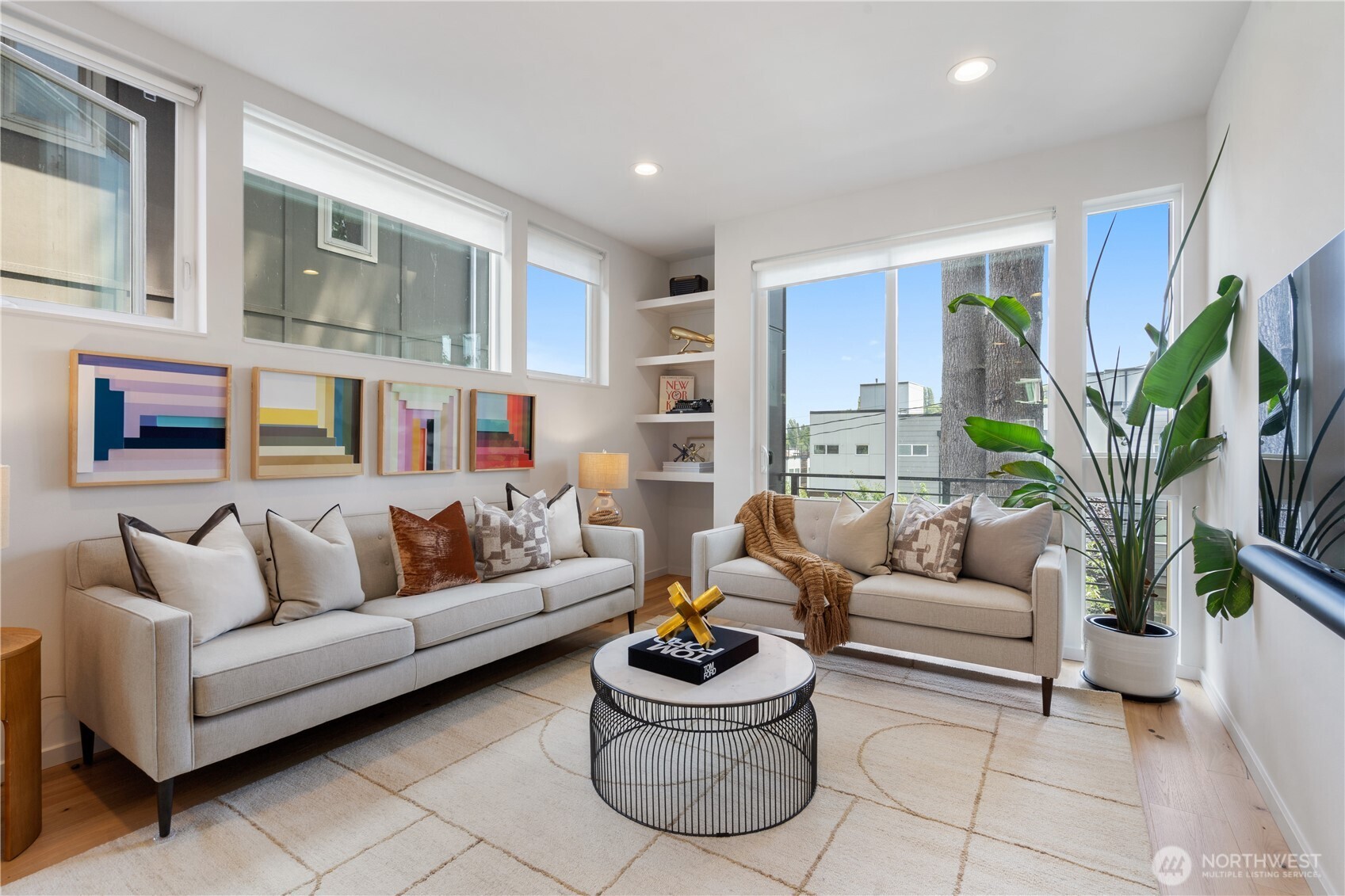 115 27th Avenue E Unit: D