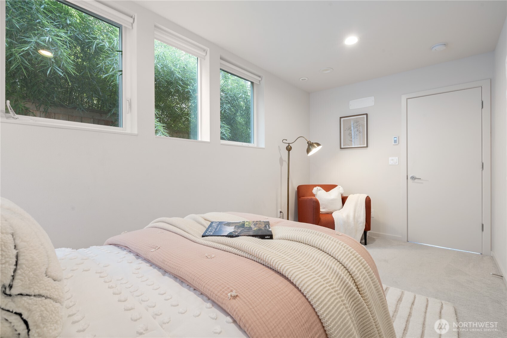 115 27th Avenue E Unit: D