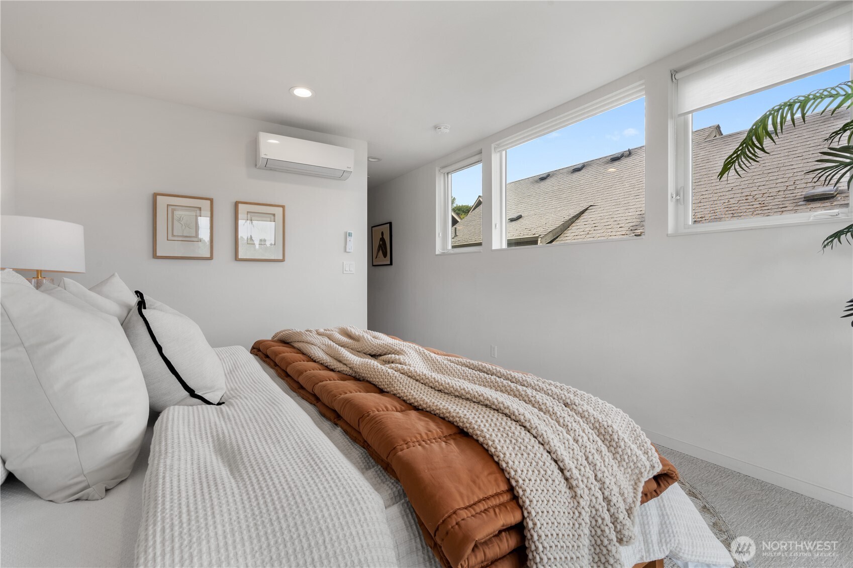 115 27th Avenue E Unit: D