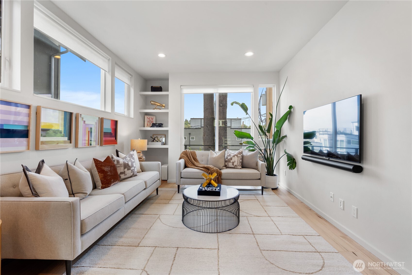 115 27th Avenue E Unit: D