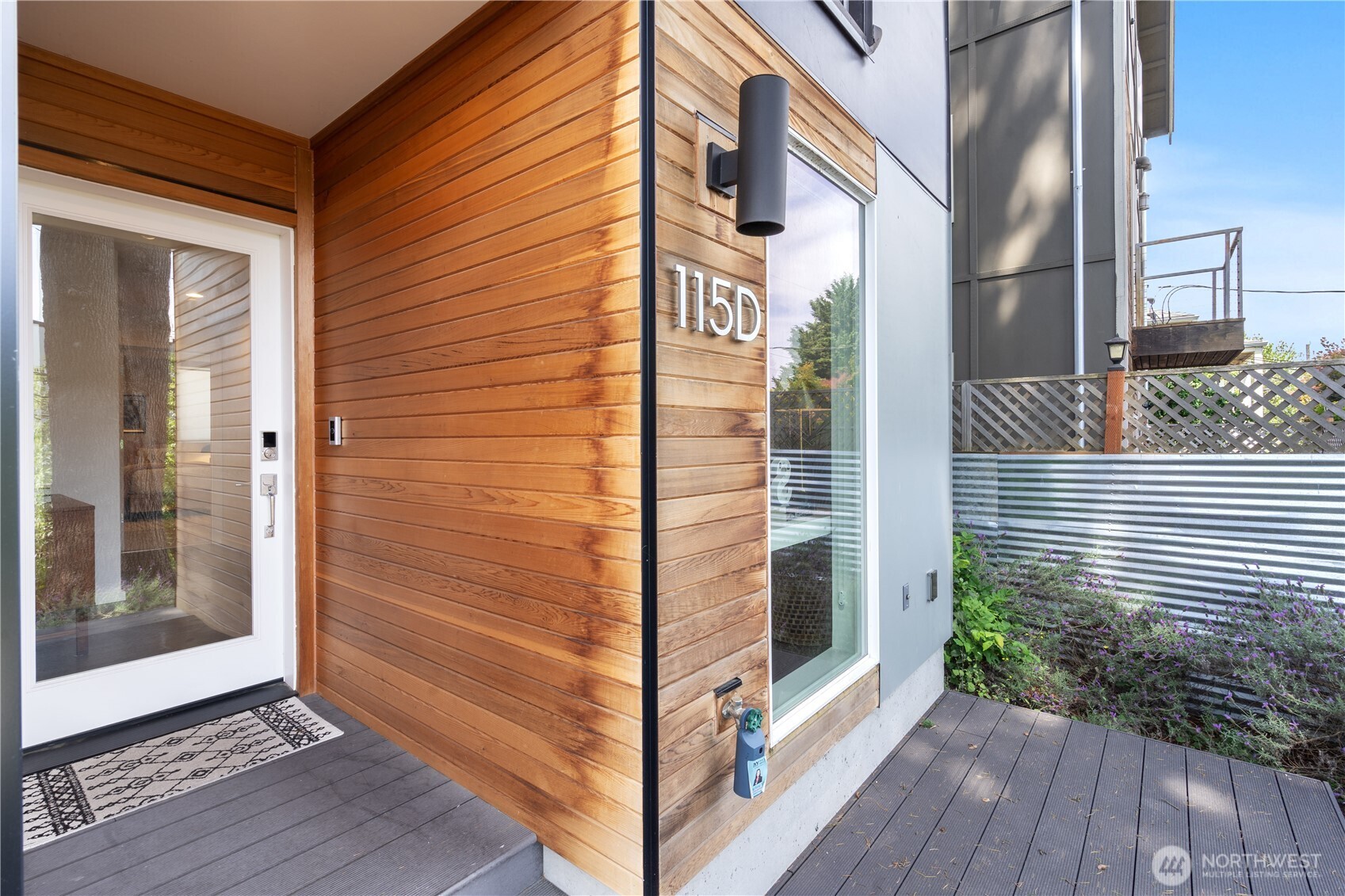115 27th Avenue E Unit: D