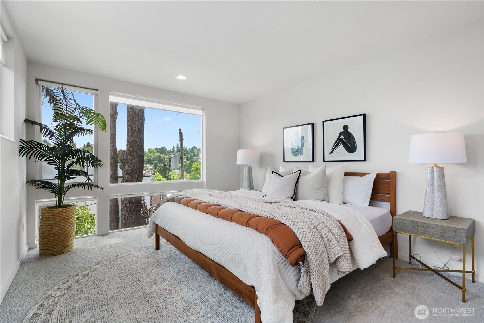 115 27th Avenue E Unit: D