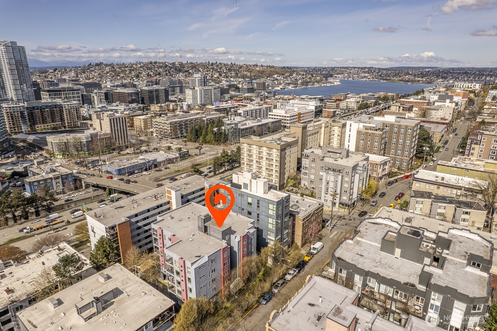 1805 Bellevue Avenue Unit: 301