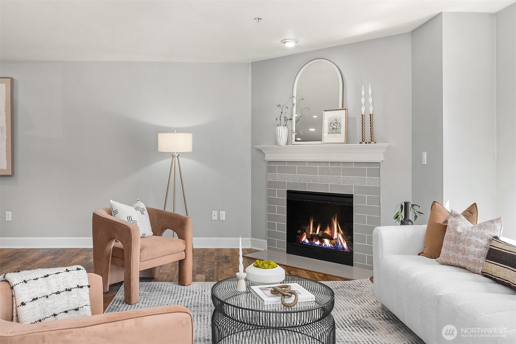 3150 W Government Way Unit: 209