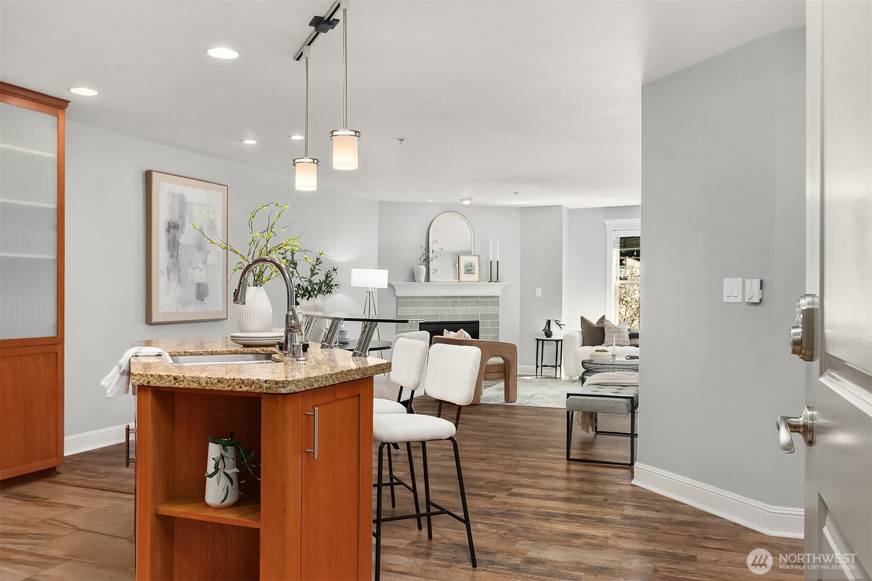 3150 W Government Way Unit: 209