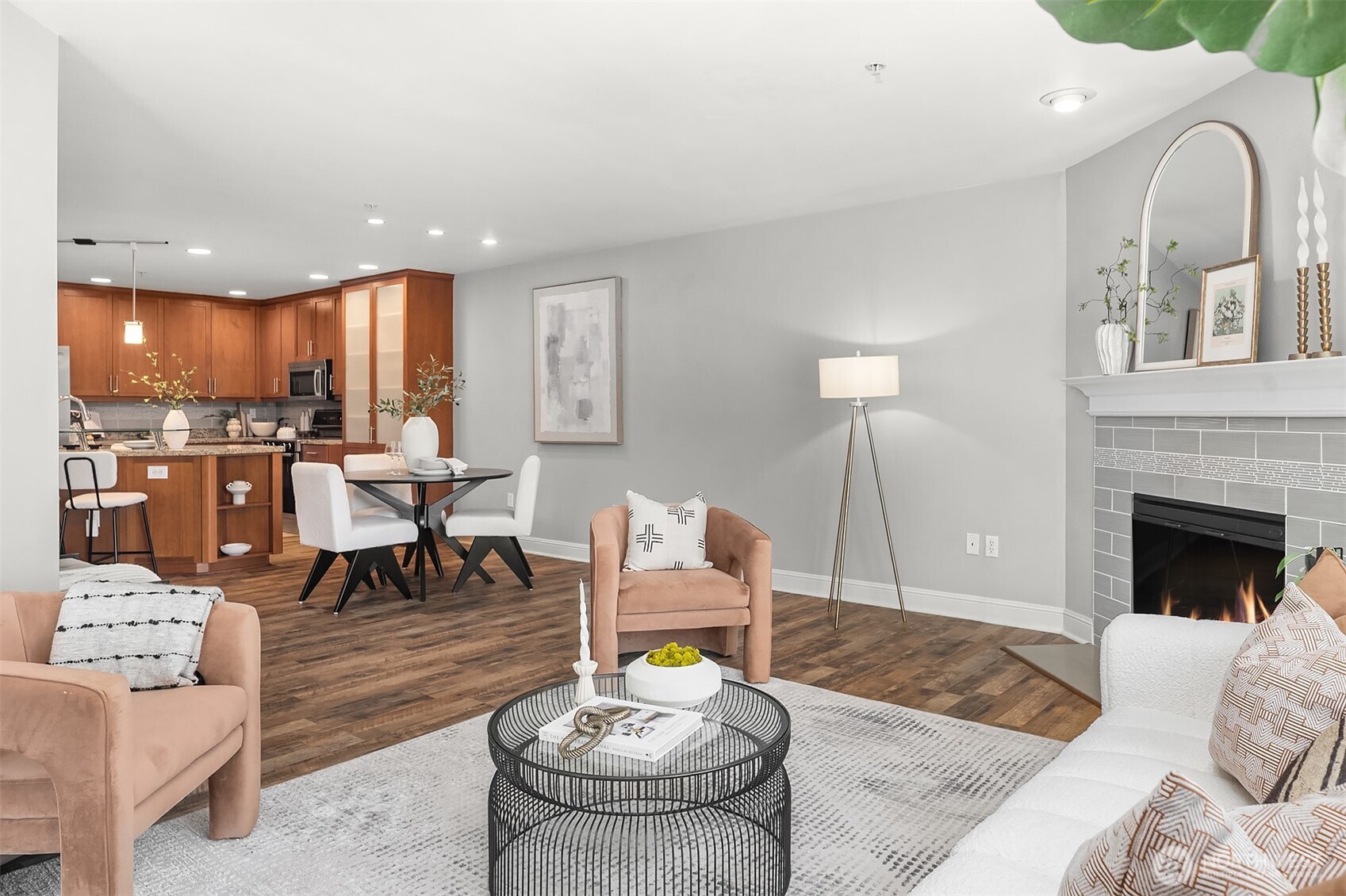 3150 W Government Way Unit: 209