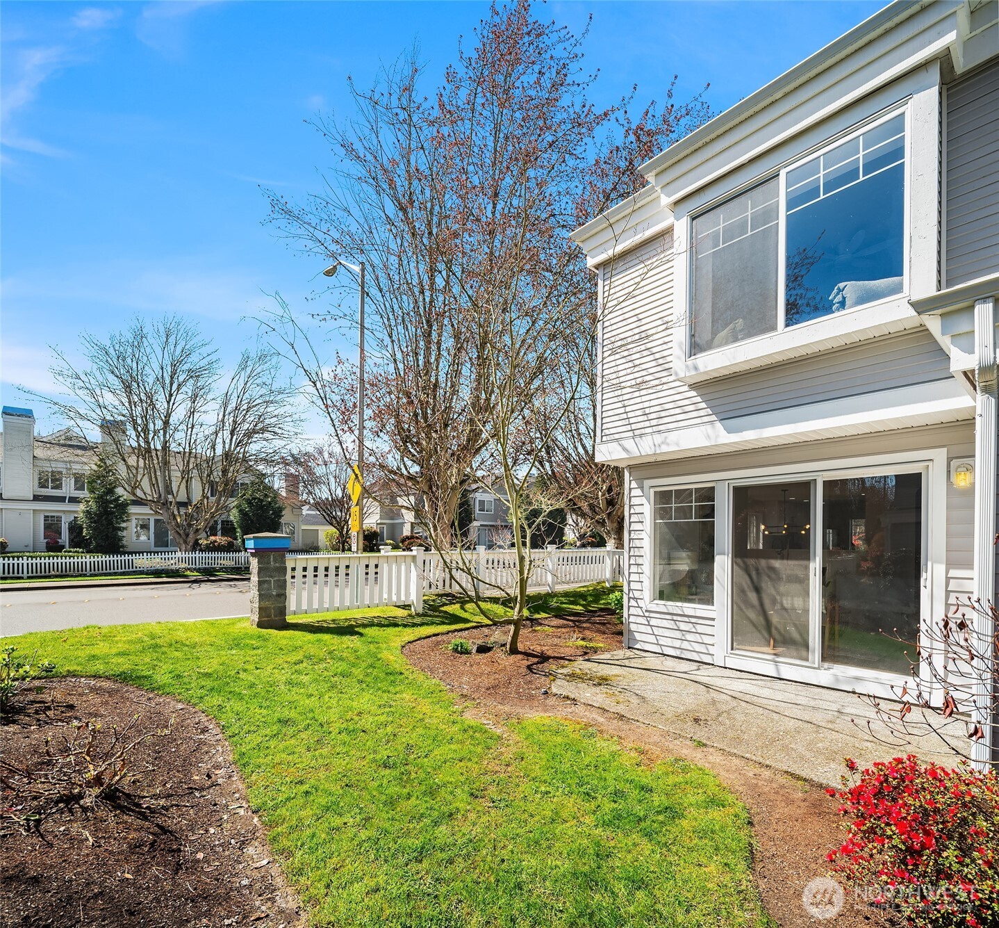 5505 S 236th Place