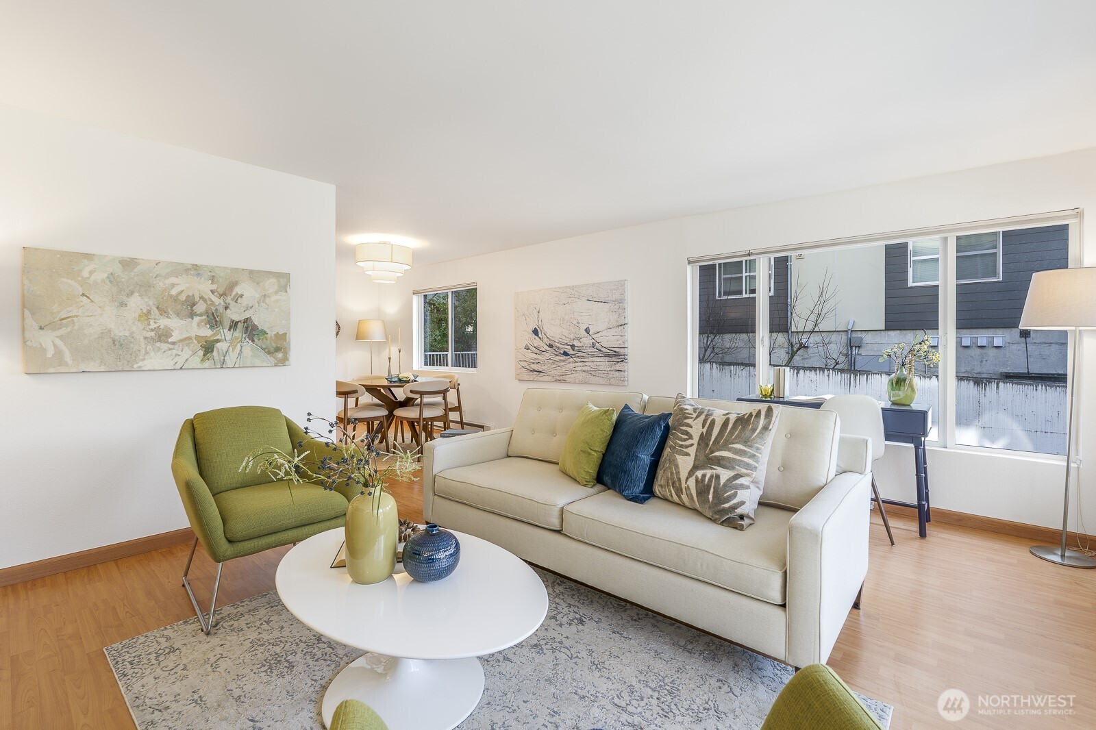 308 Summit Avenue E Unit: 203