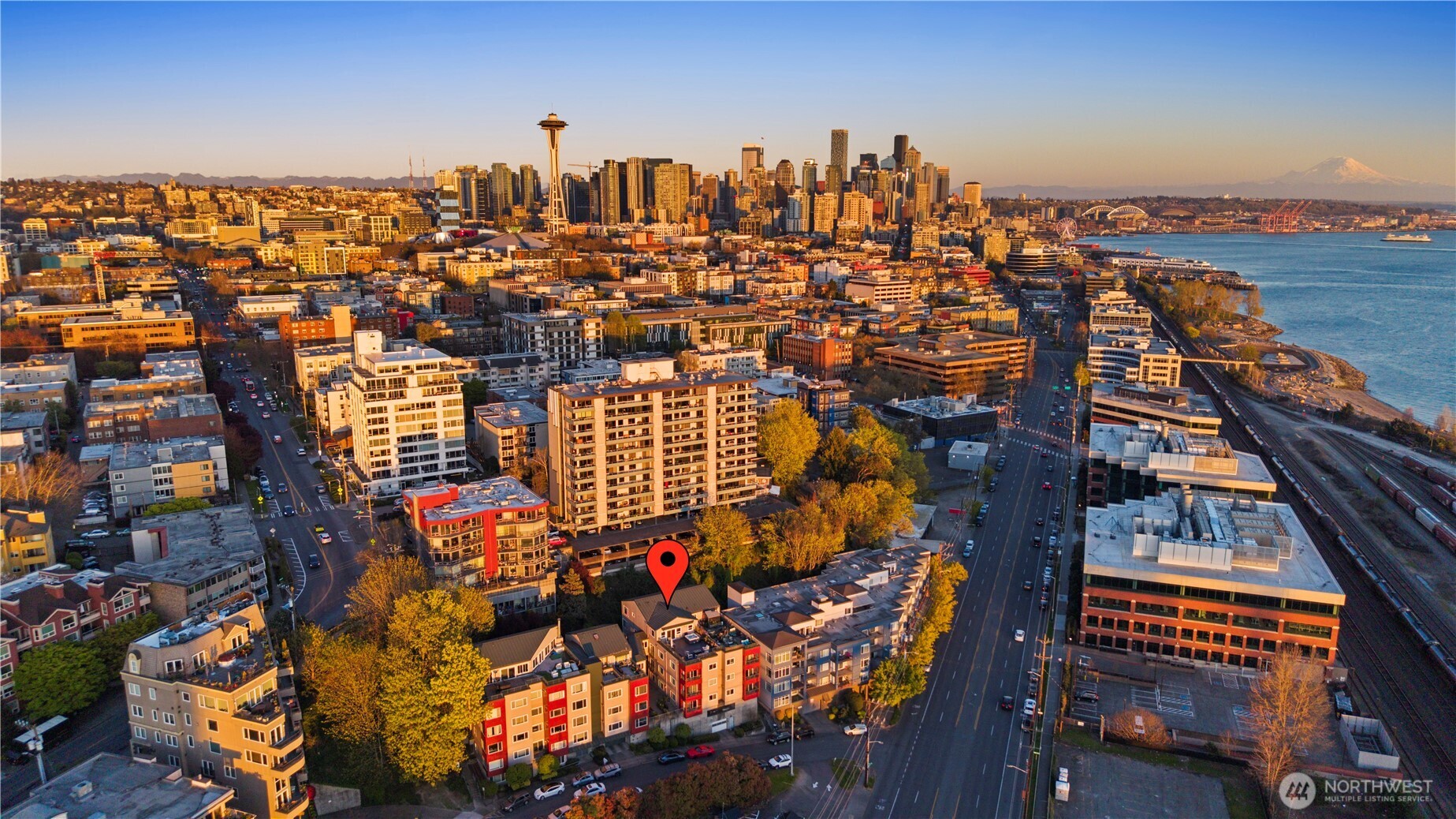 524 6th Avenue W Unit: 407