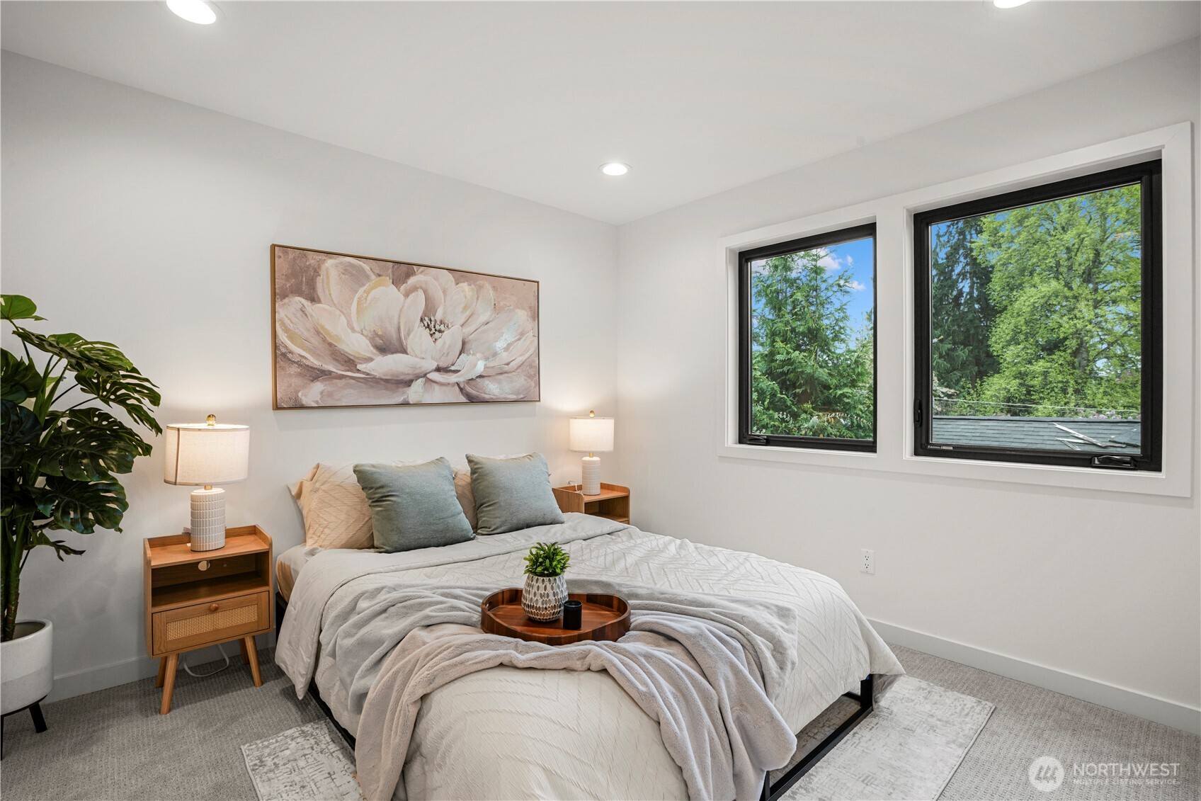 13022 Corliss Avenue N Unit: B