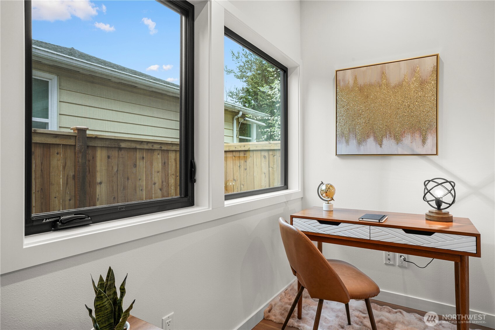 13022 Corliss Avenue N Unit: B