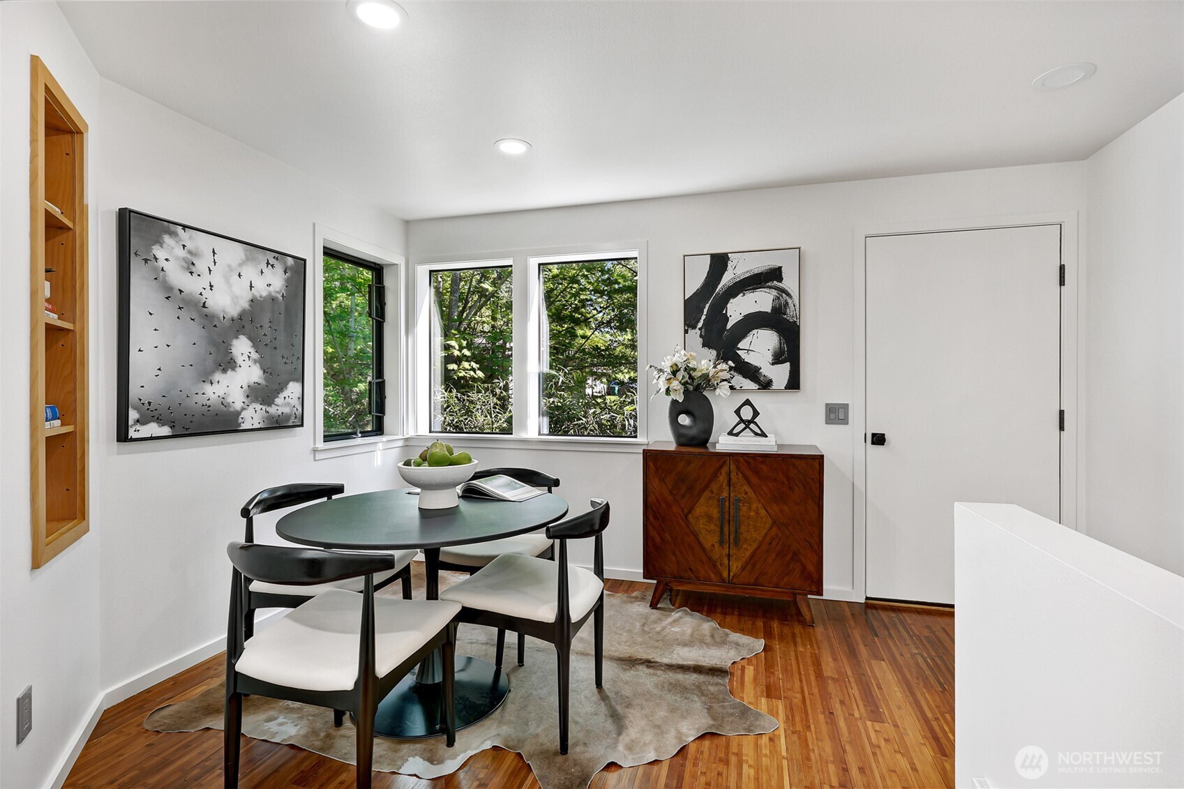 1506 E Horizon Drive