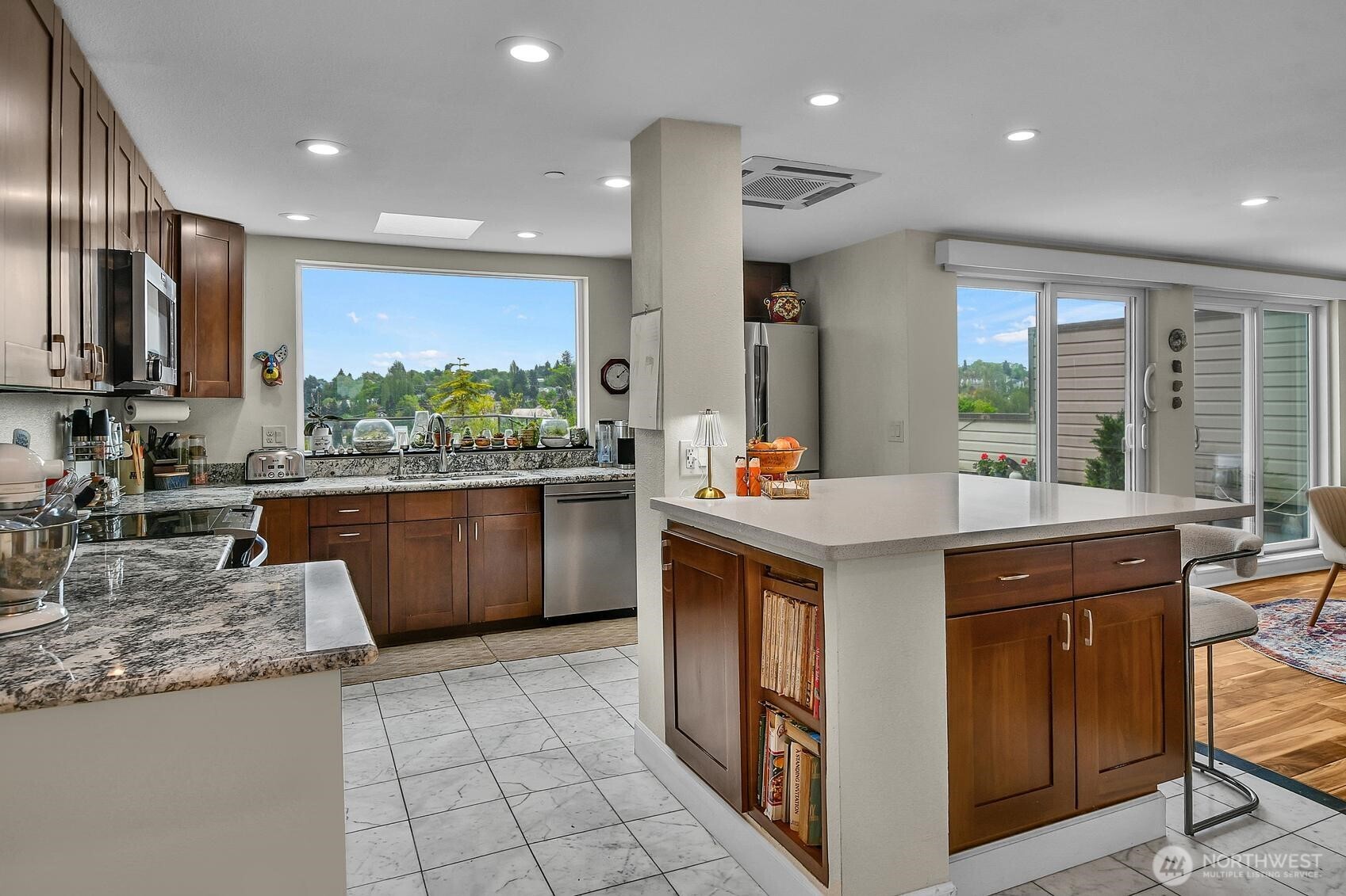 3022 SW Bradford Street Unit: 401