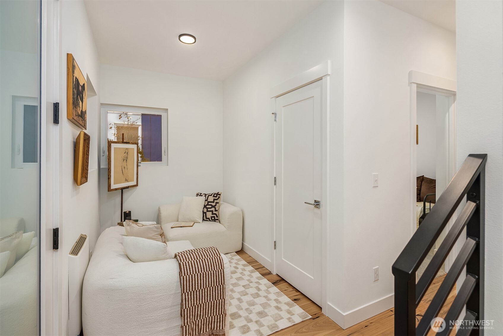 1827 14th Avenue Unit: B