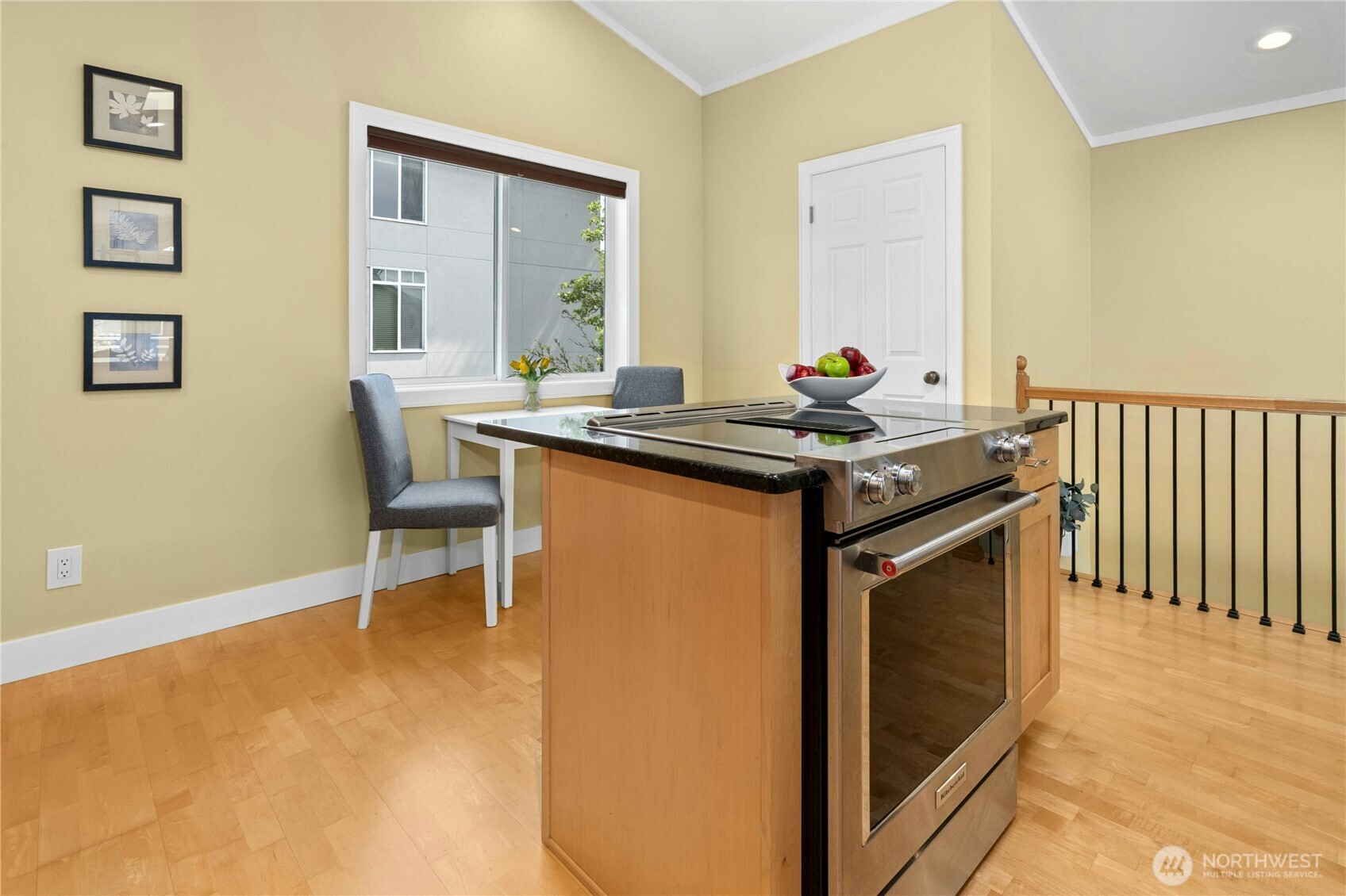 520 Walnut Street Unit: 3