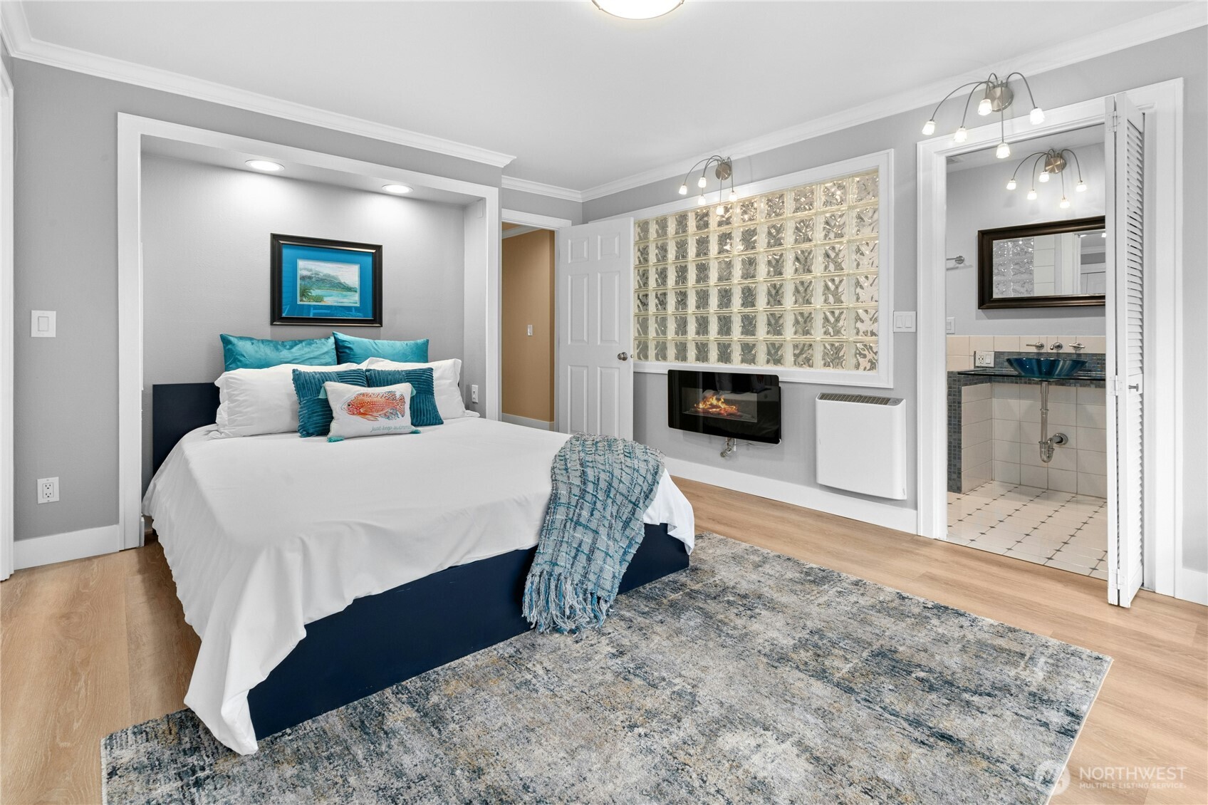 520 Walnut Street Unit: 3