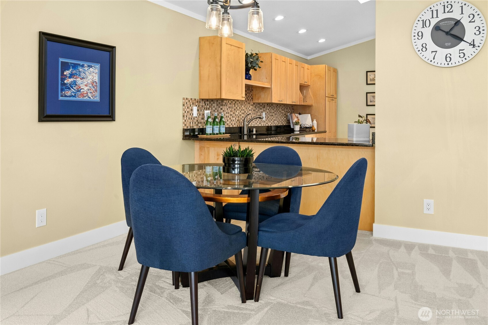 520 Walnut Street Unit: 3