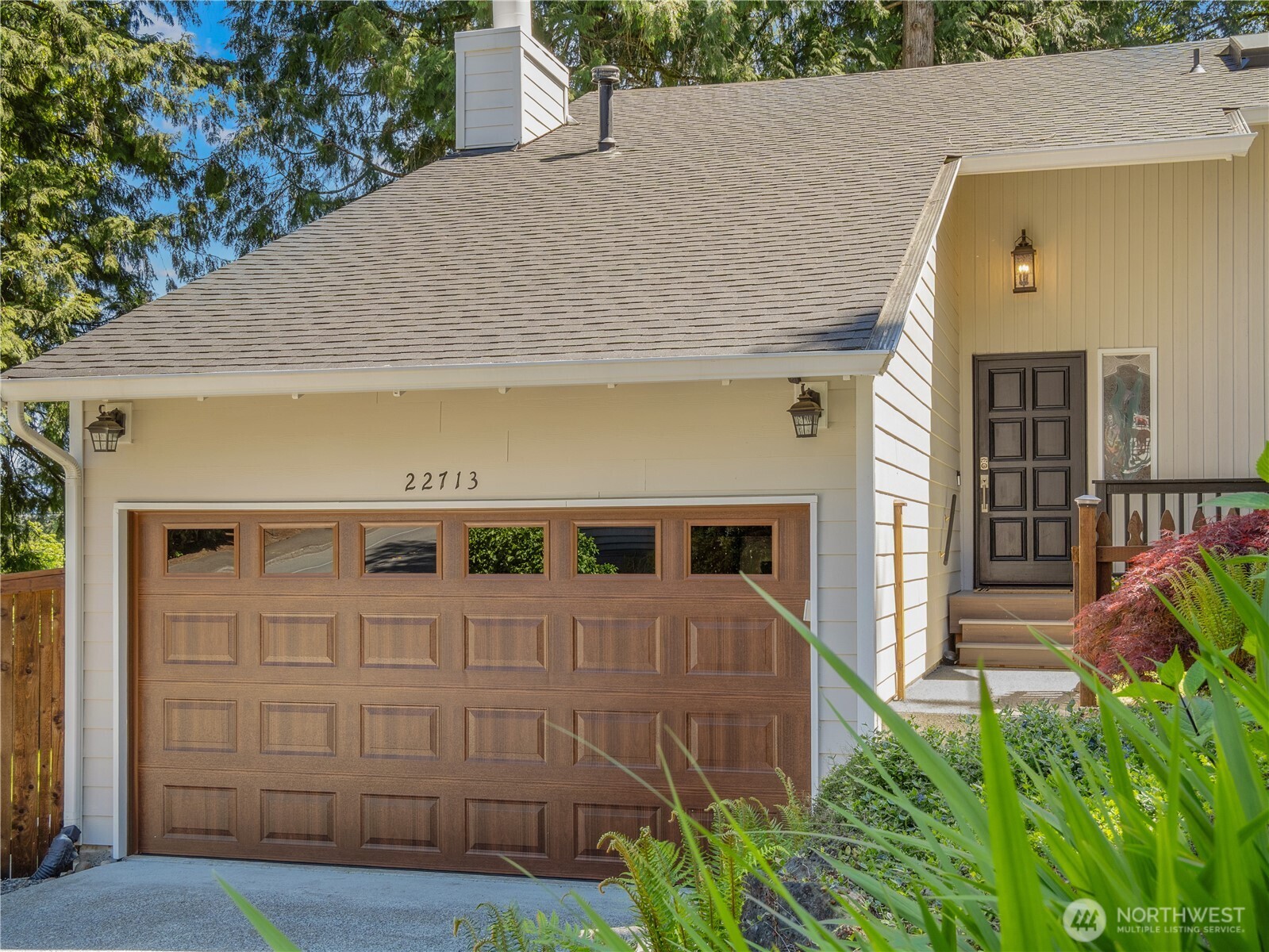 22713 NE 12th Place