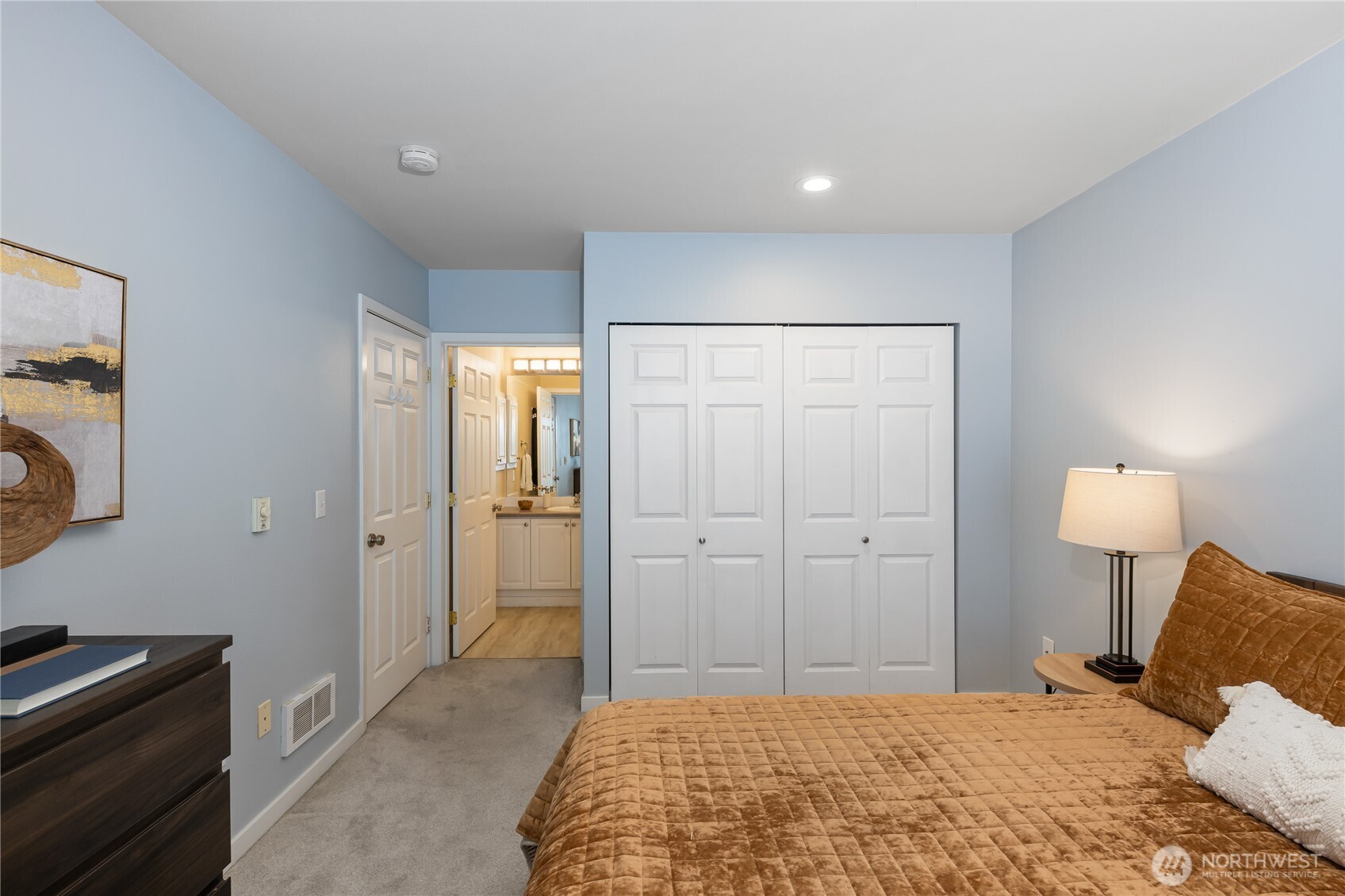 524 6th Avenue W Unit: 210