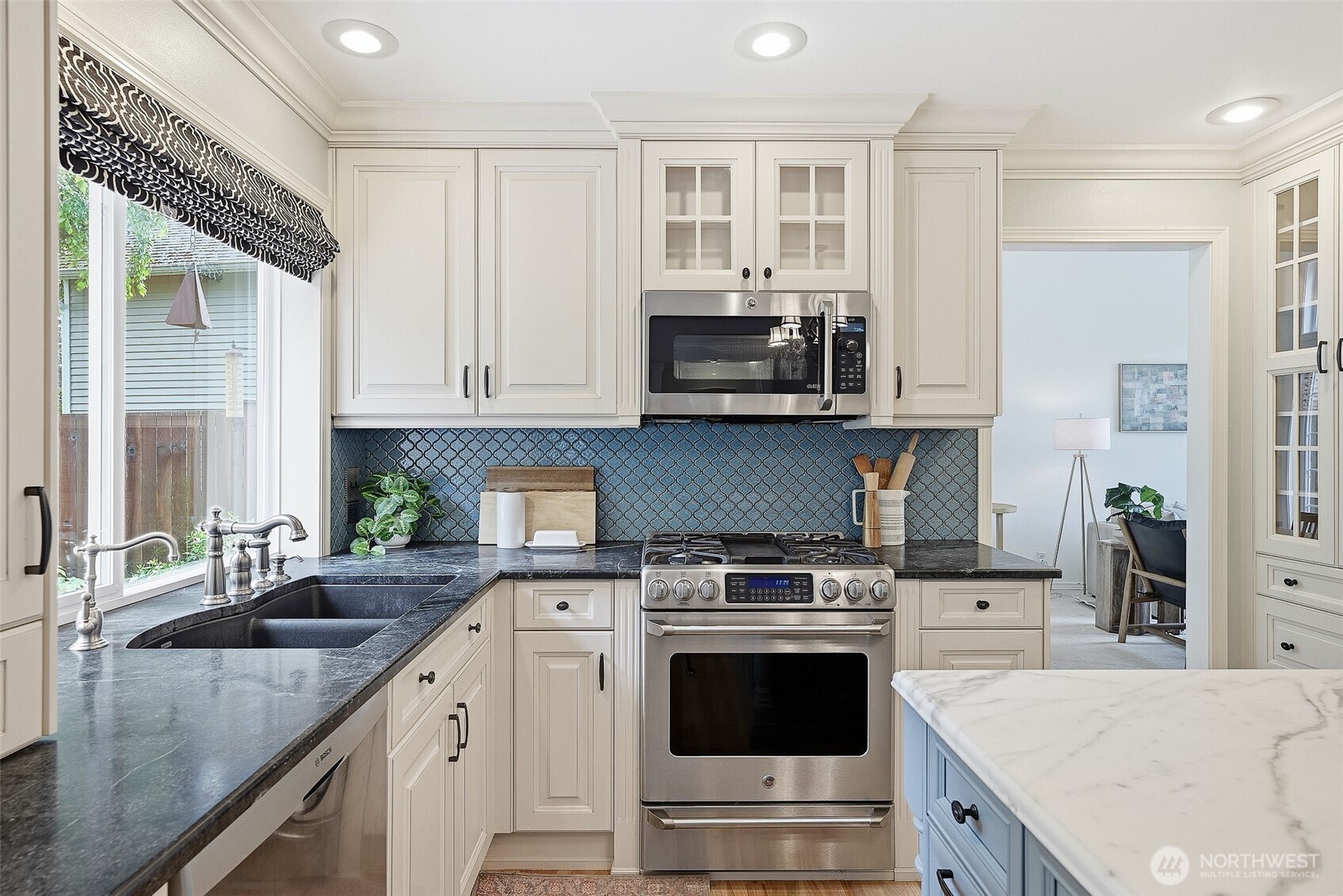 8128 NE 158th Place
