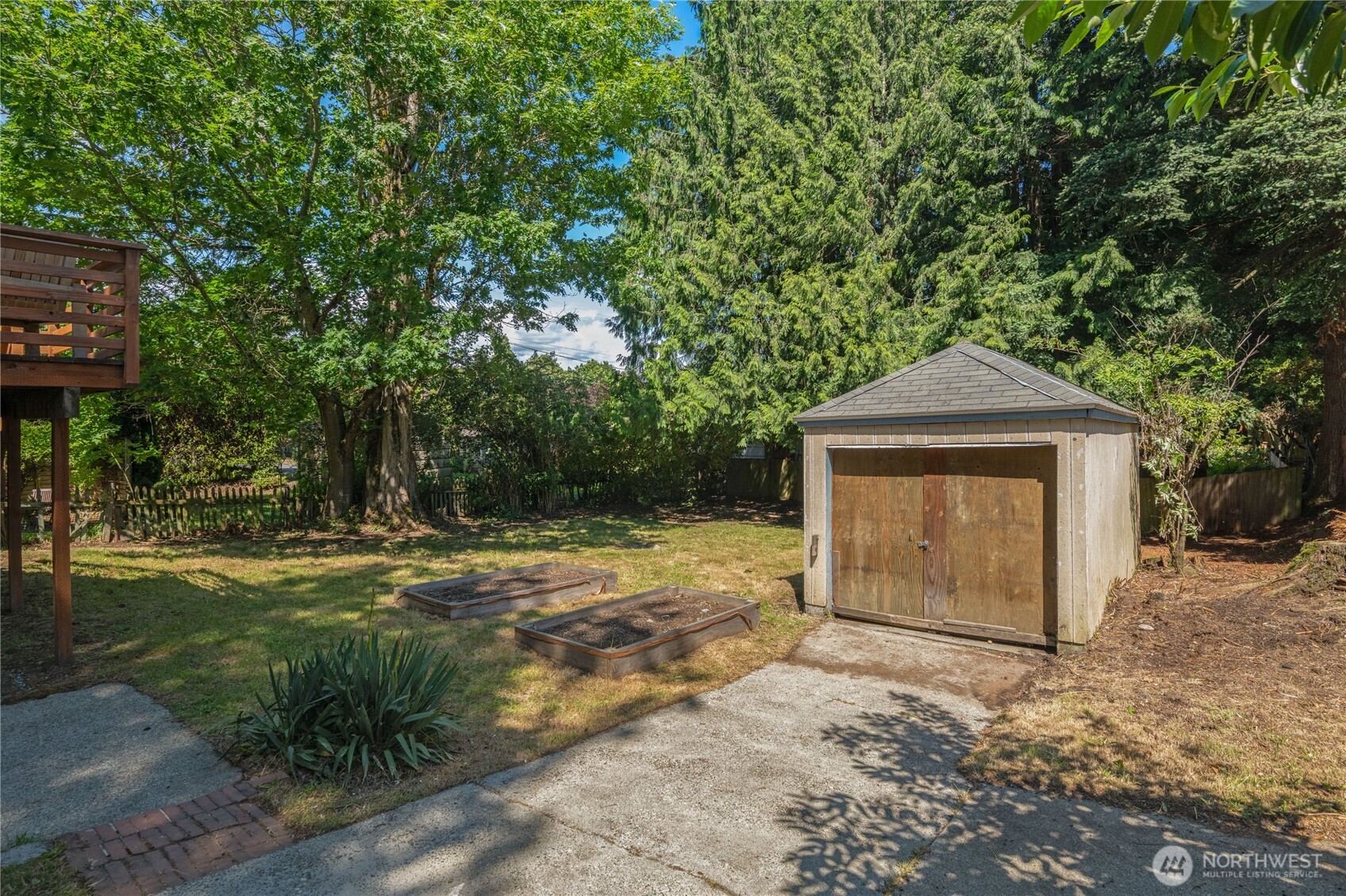 9336 35th Avenue NE