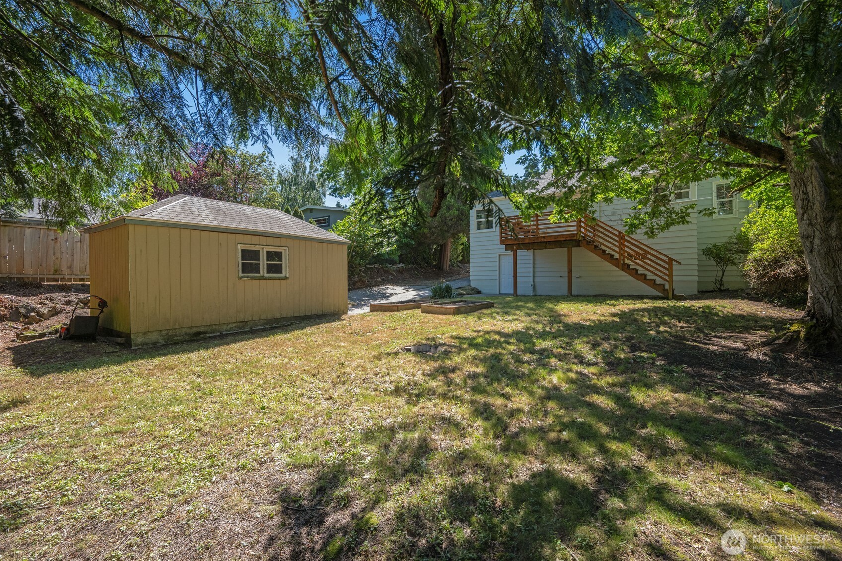 9336 35th Avenue NE