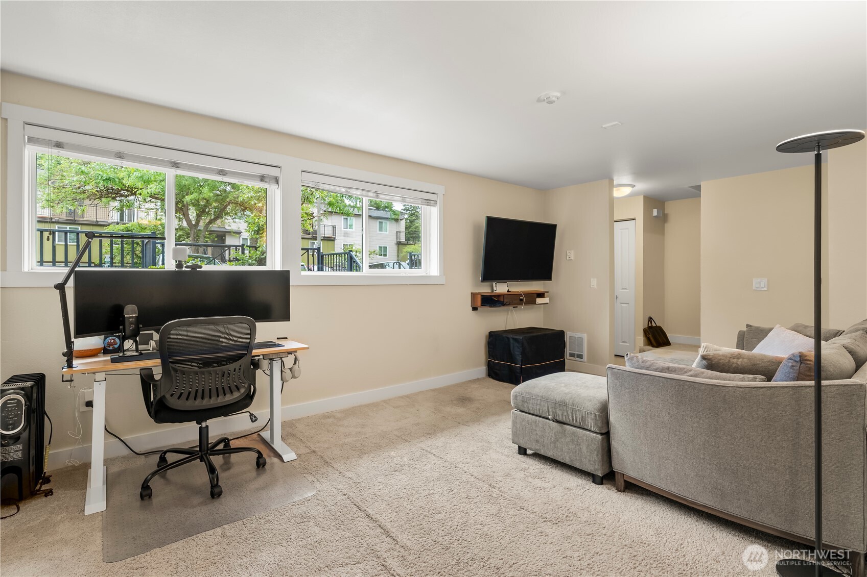 15827 NE Leary Way Unit: B-114