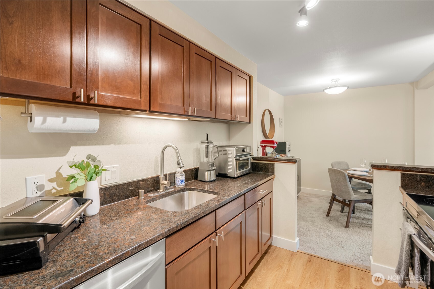 15827 NE Leary Way Unit: B-114