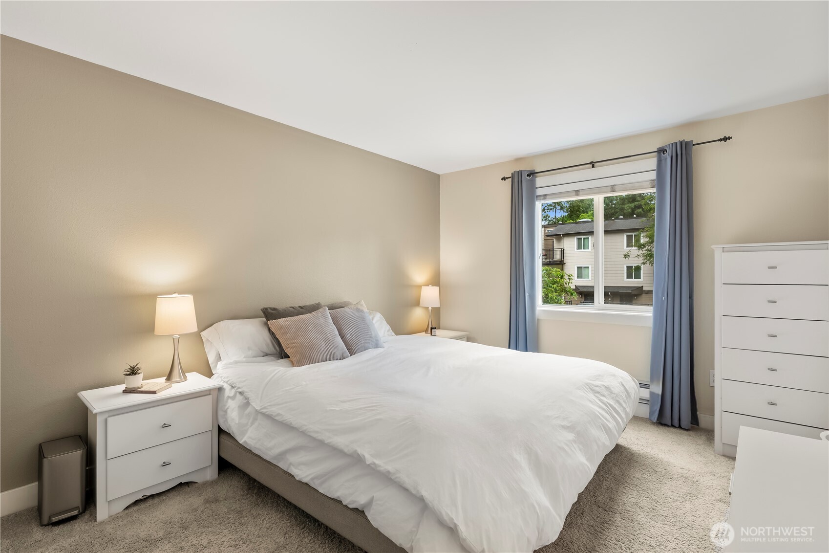 15827 NE Leary Way Unit: B-114